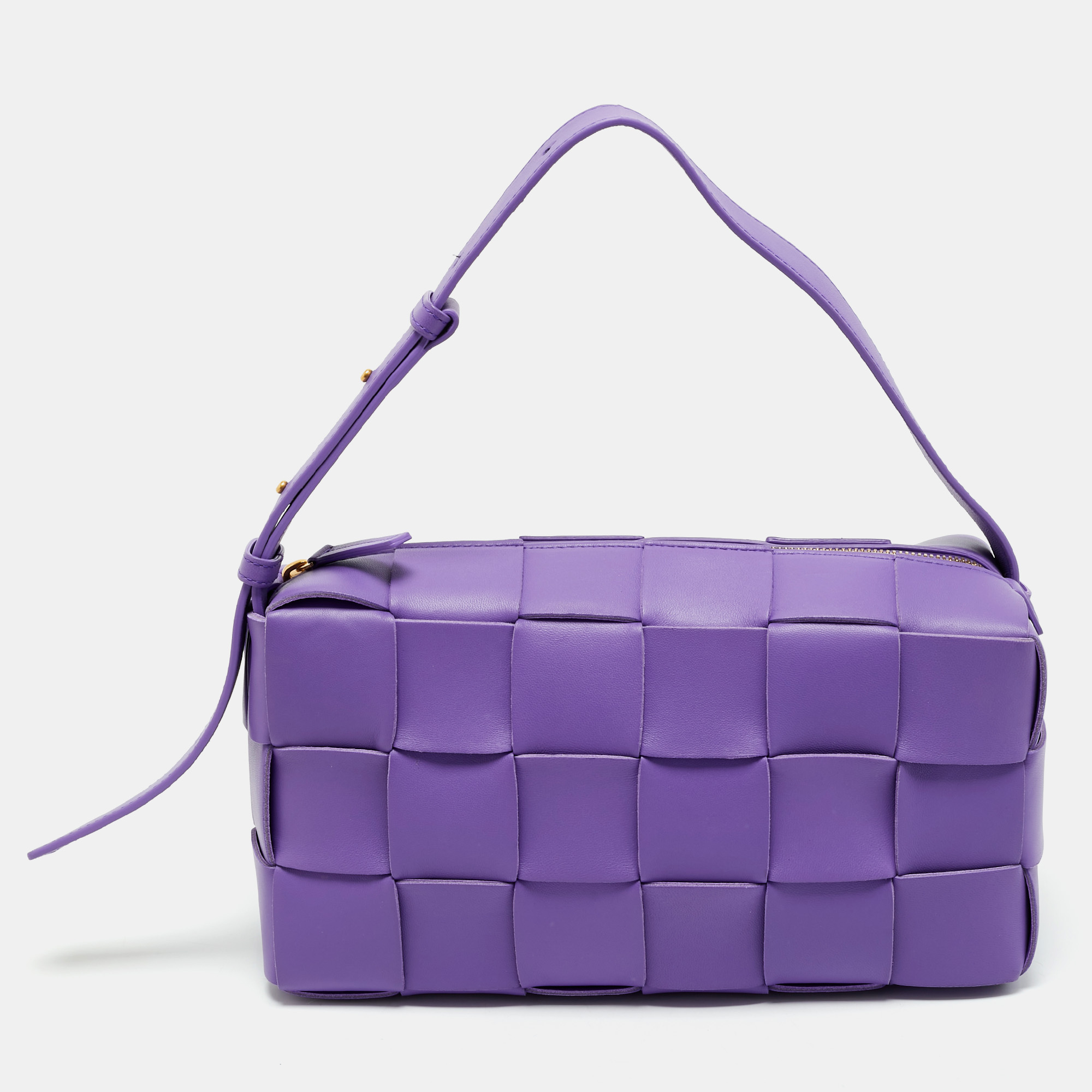 

Bottega Veneta Purple Intrecciato Leather Cassette Shoulder Bag
