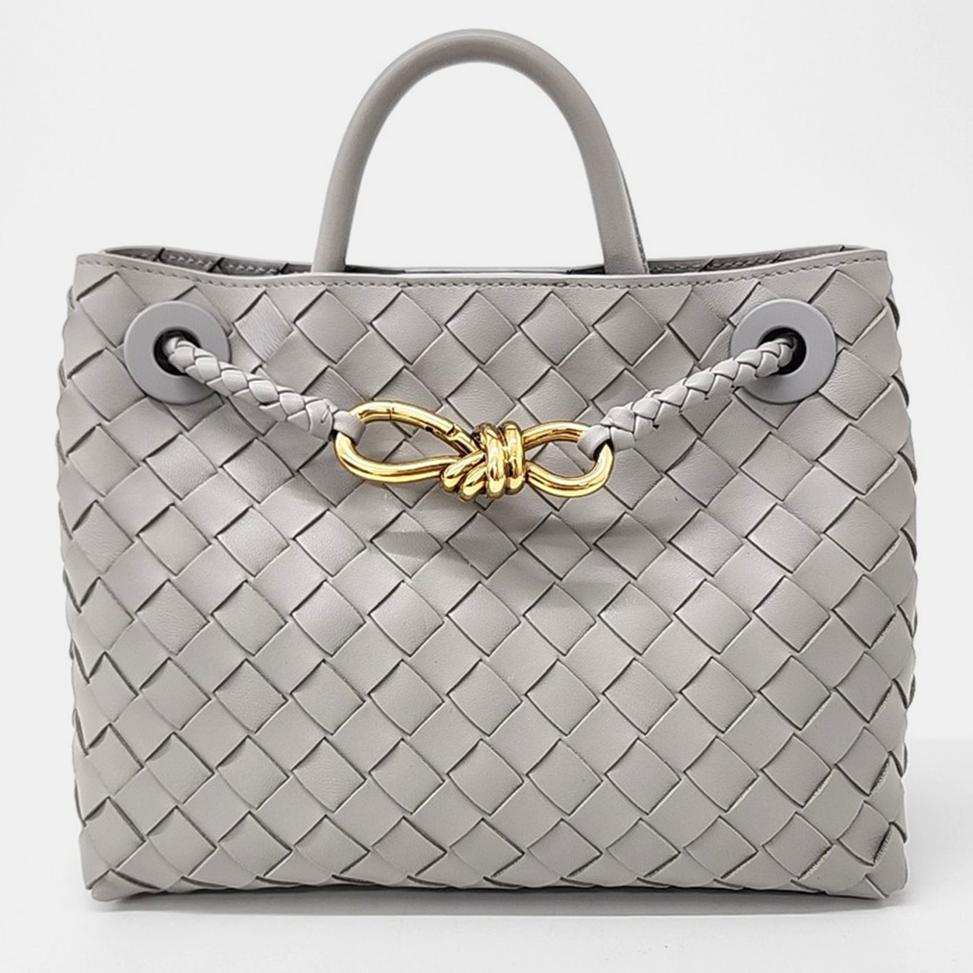

Bottega Veneta Grey Leather Andiamo Small bag