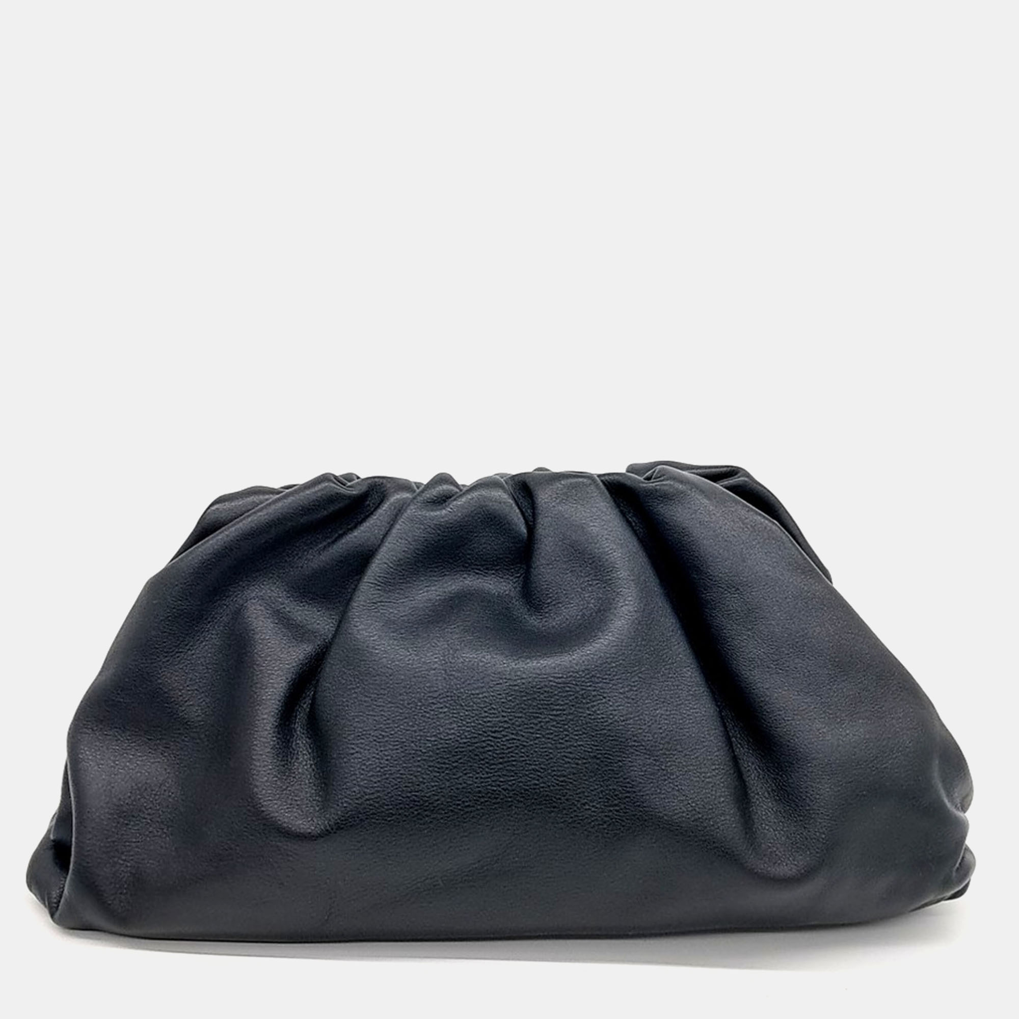 Pre-owned Bottega Veneta Black Leather Butter Calf Pouch
