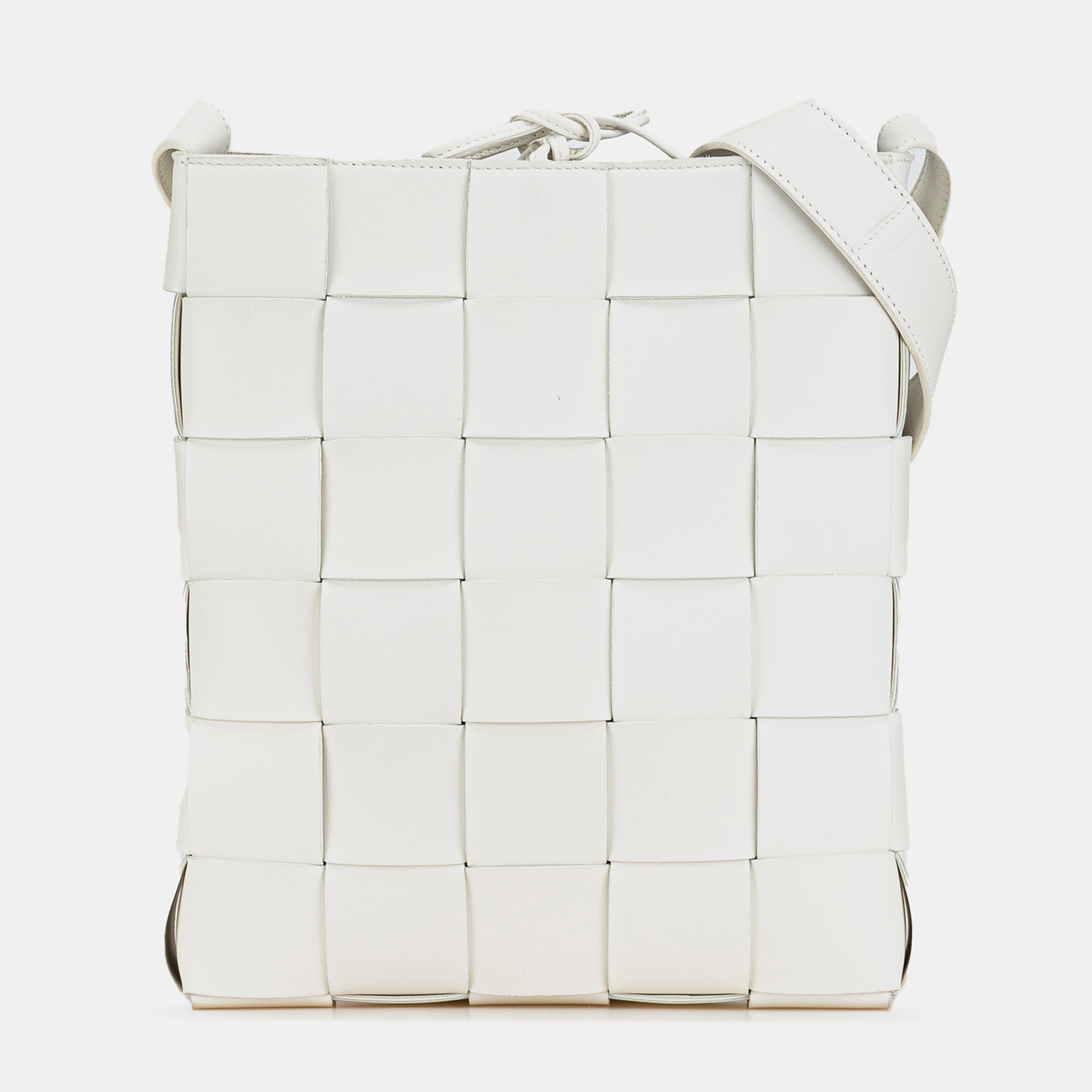 

Bottega Veneta White Nappa Intrecciato Cassette Messenger