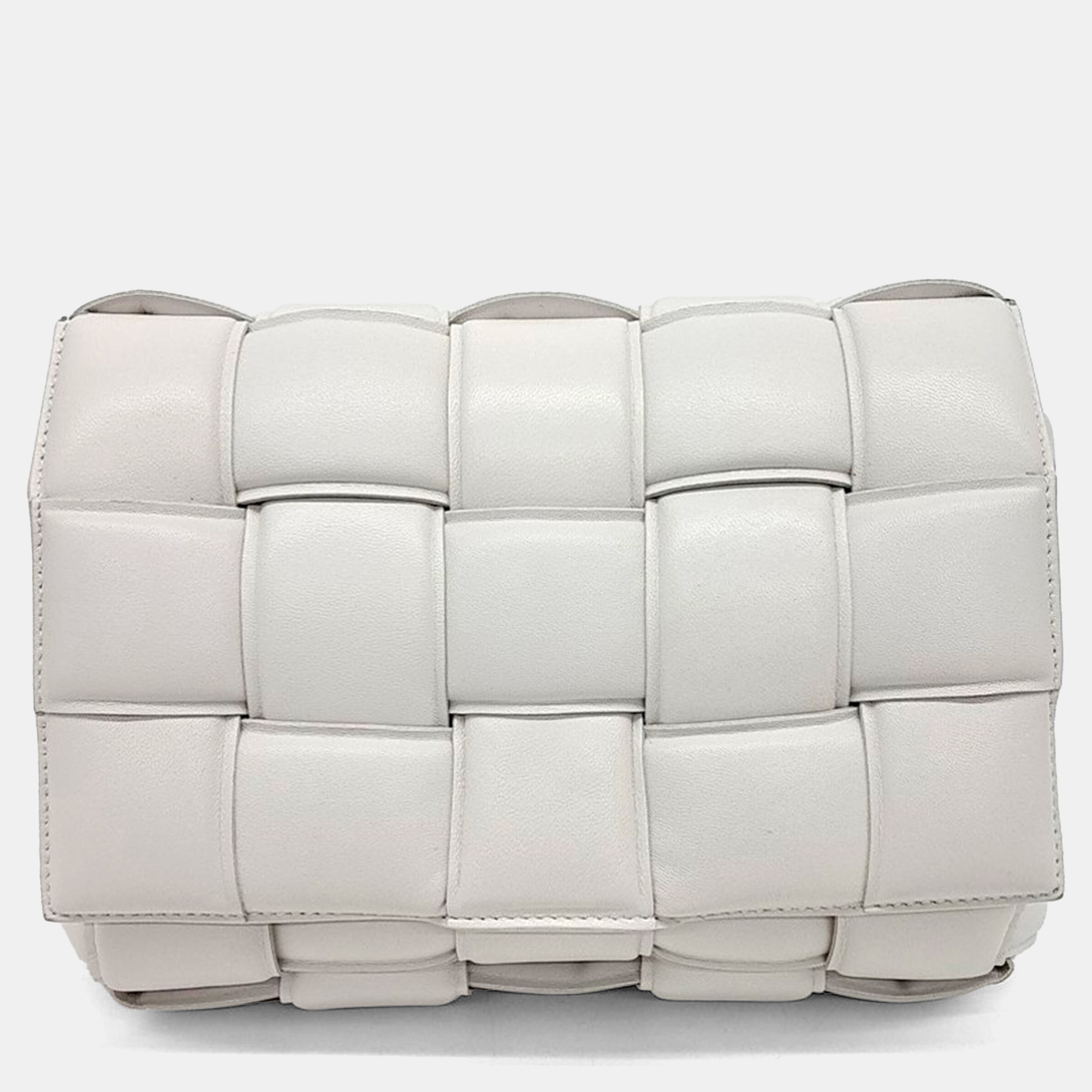 

Bottega Veneta White Leather padded cassette bag