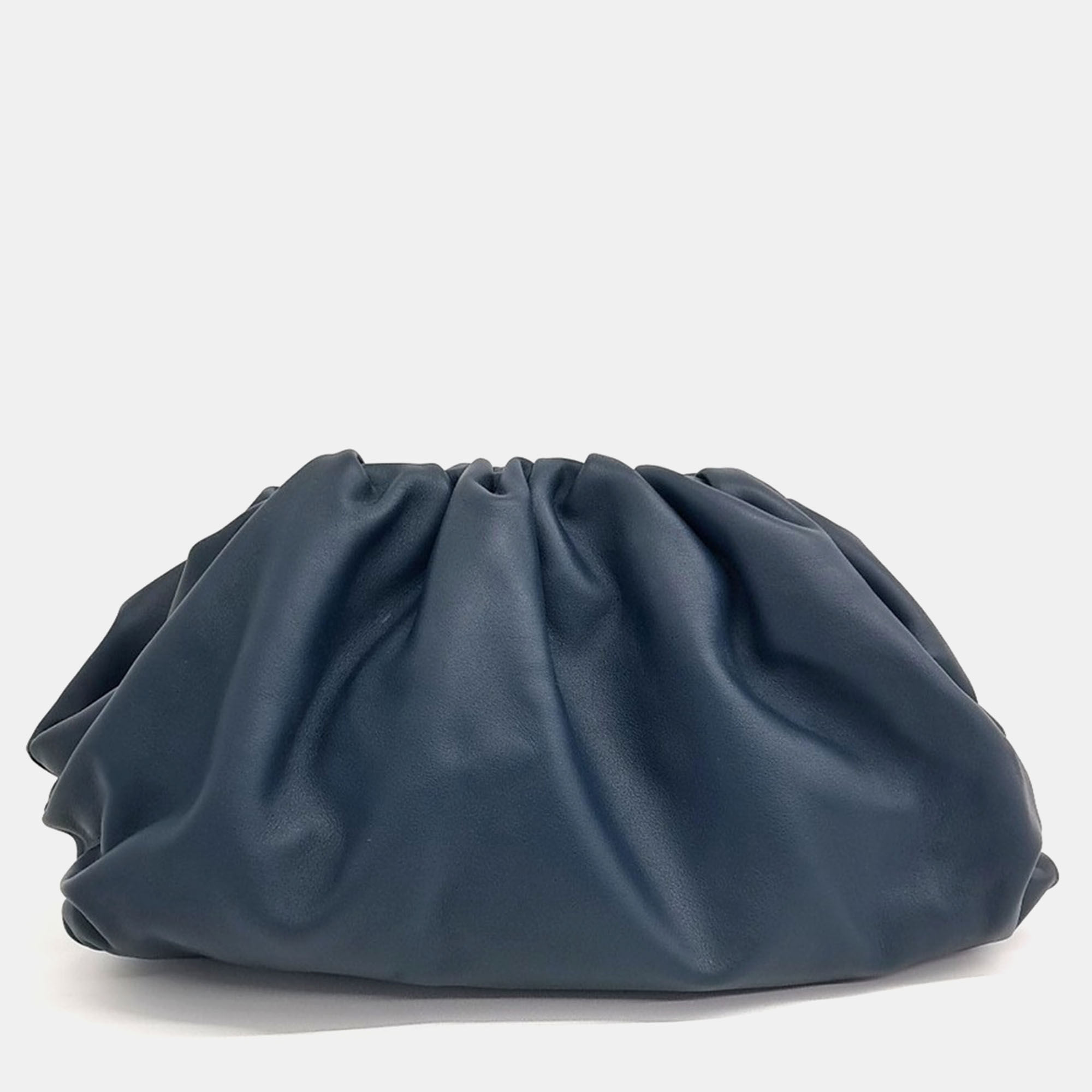 Pre-owned Bottega Veneta Navy Blue Leather Butter Calf Pouch