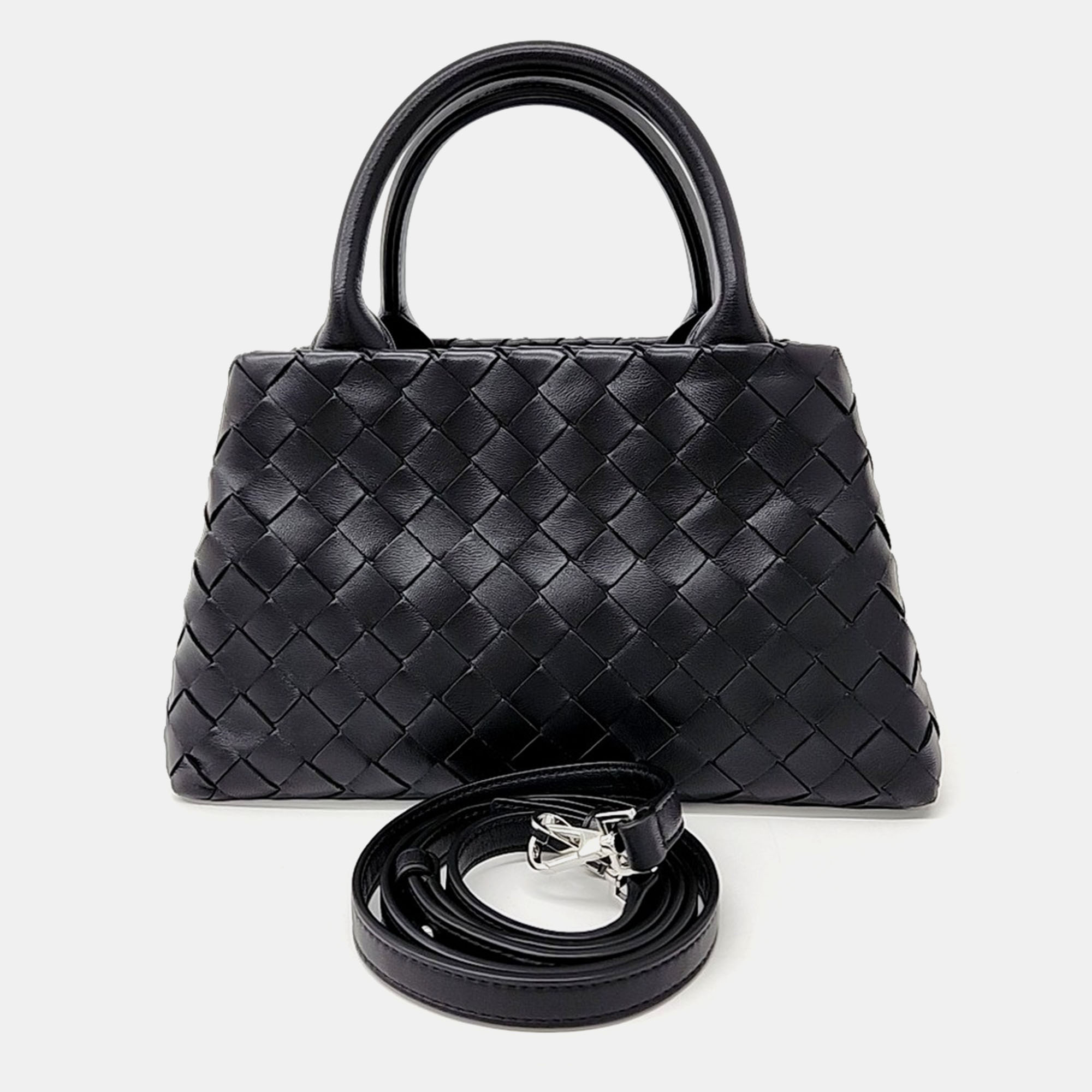 

Bottega Veneta Black Leather Mesh New Roma Bag