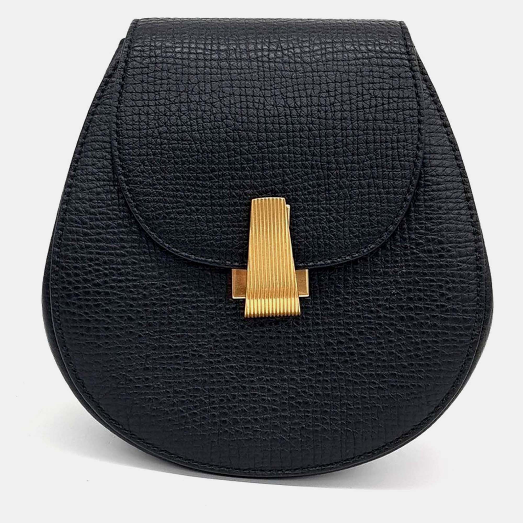 

Bottega Veneta Black Leather Palmellato Belt Bag