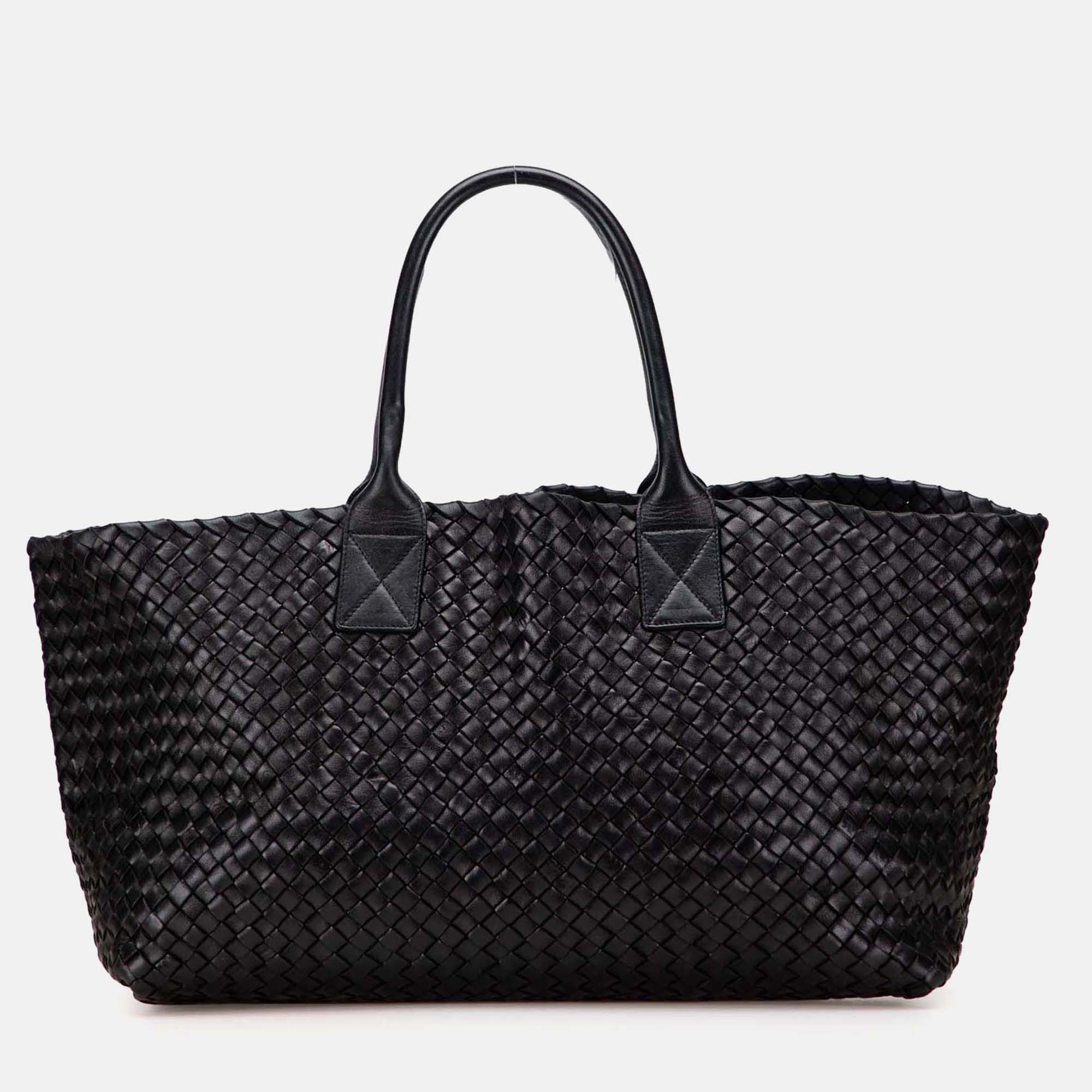 

Bottega Veneta Black Medium Lambskin Intreccio Cabat Tote