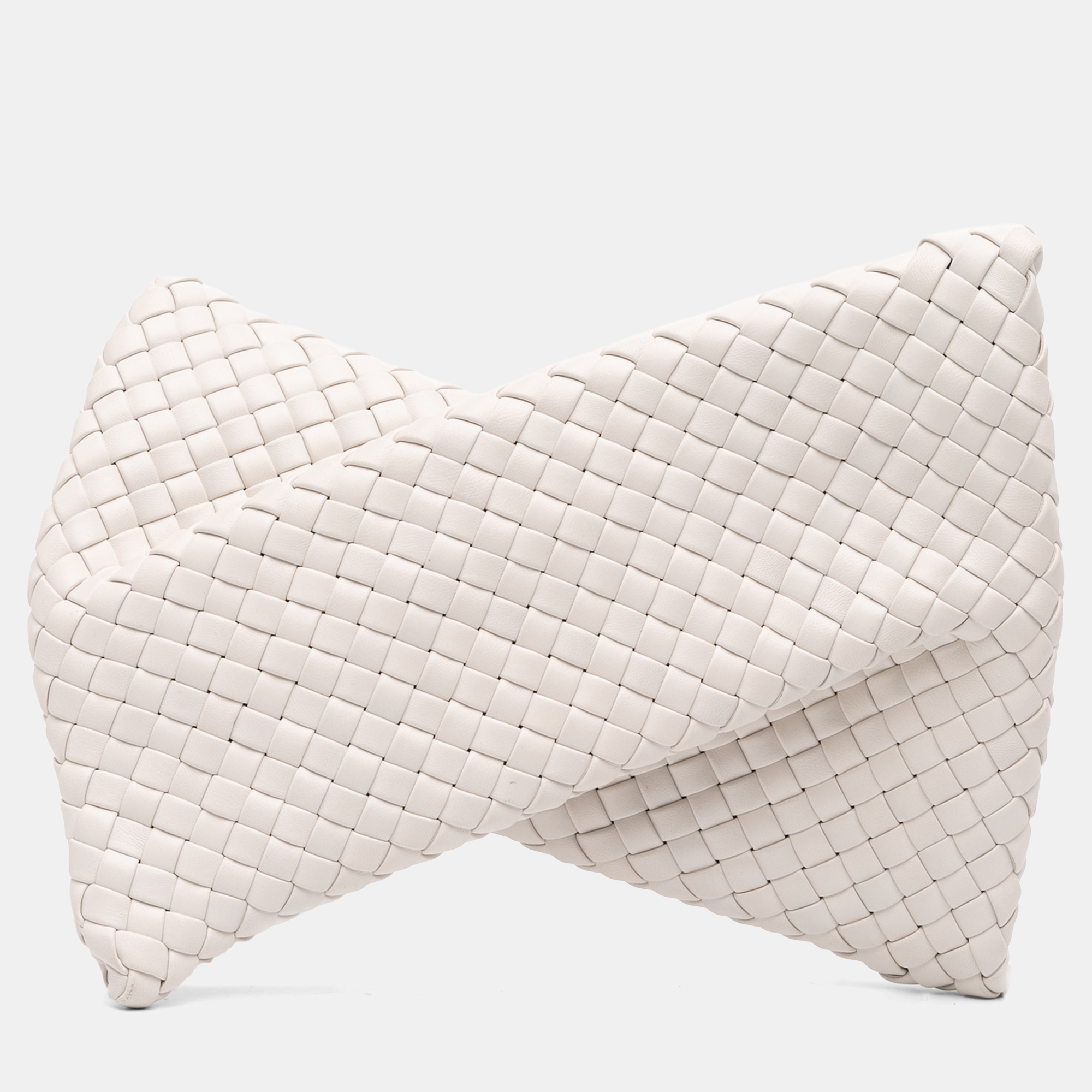 

Bottega Veneta White Lambskin Padded Intreccio Crisscross Clutch