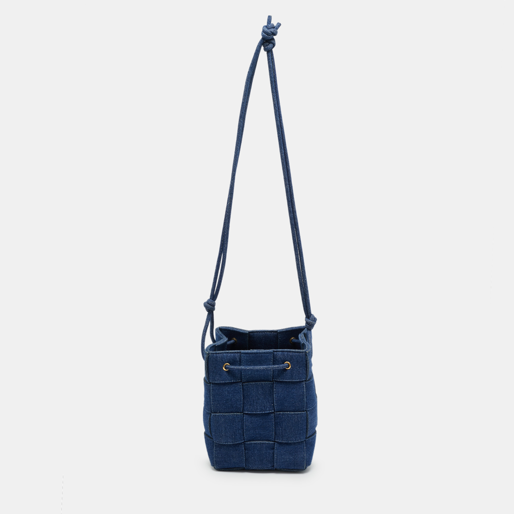 BOTTEGA VENETA Pre-owned Cassette Small Blue Denim Bucket Bag
