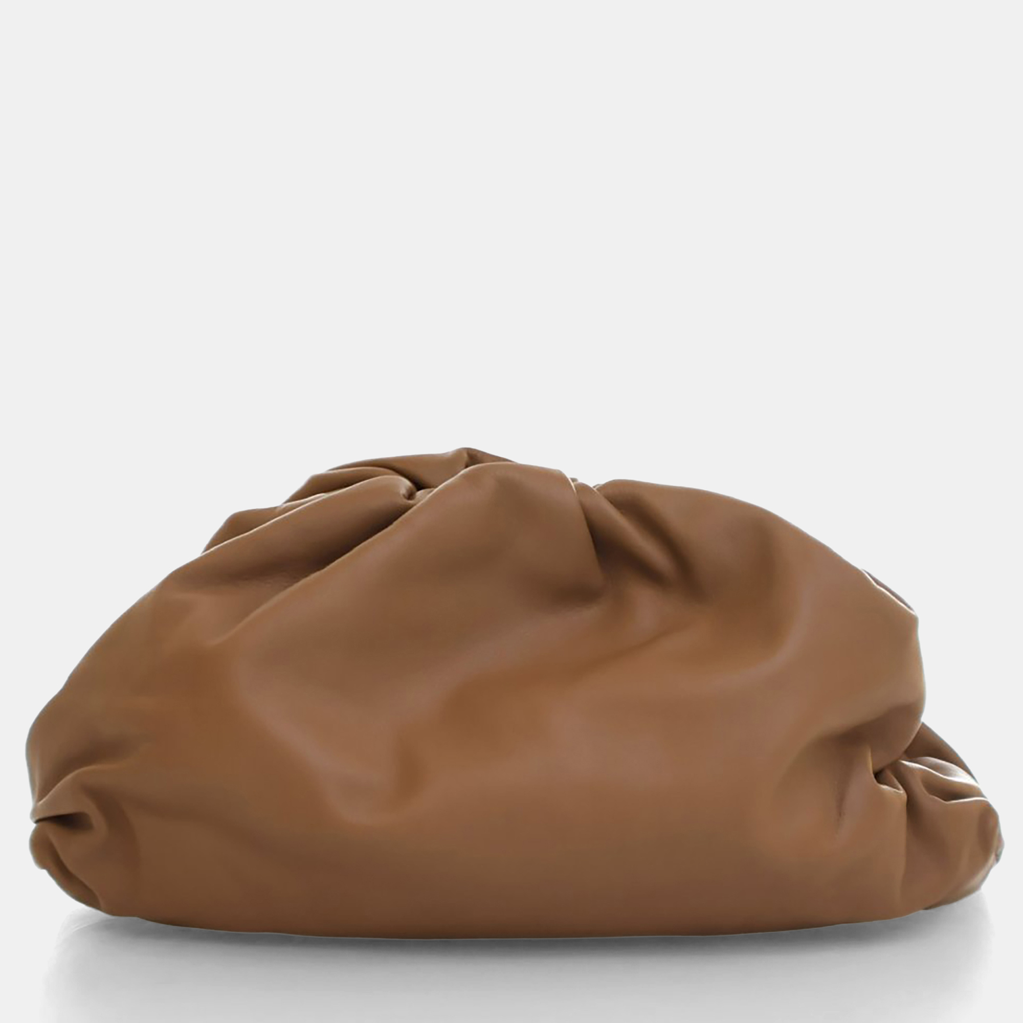 Pre-owned Bottega Veneta Lambskin The Pouch In Brown