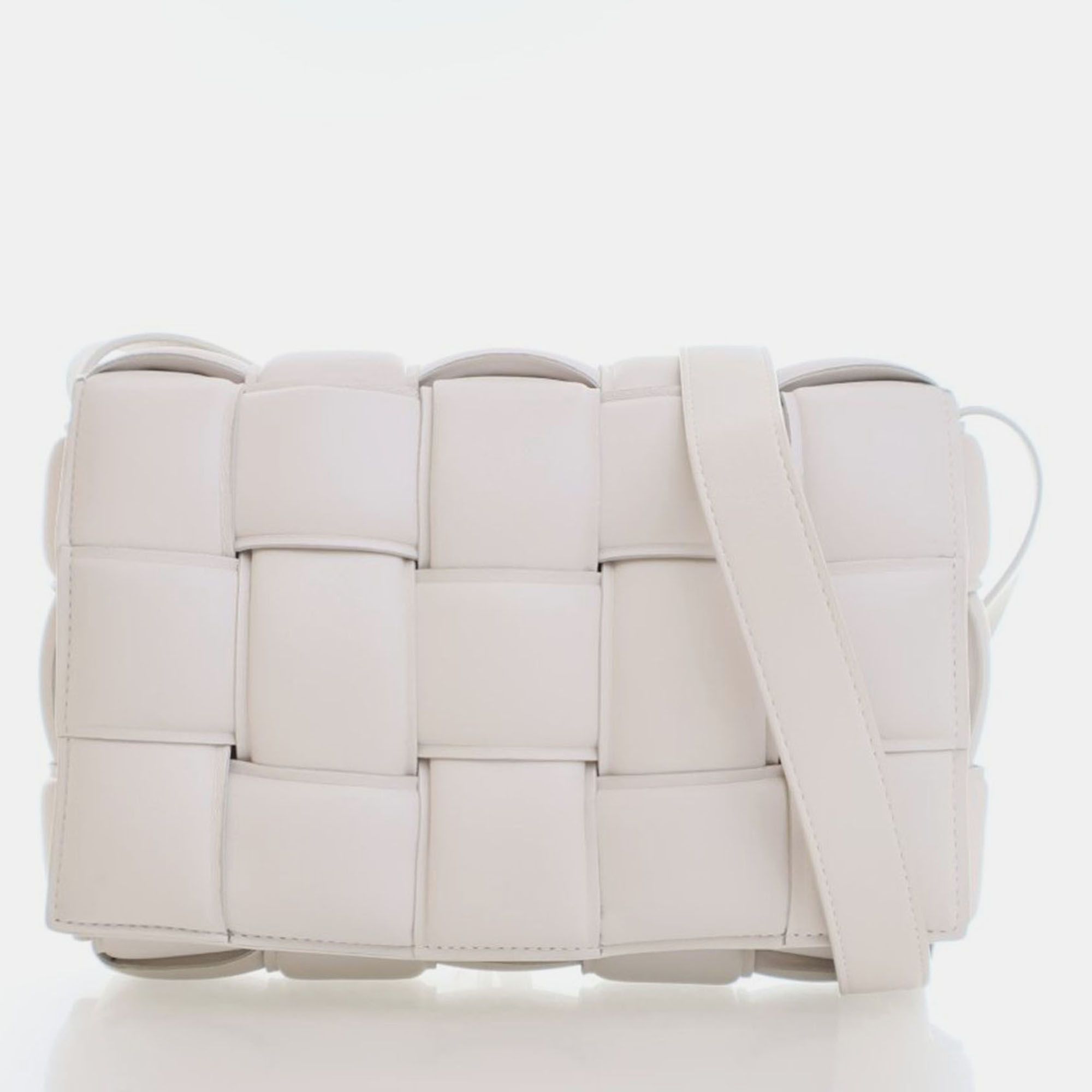 

Bottega Veneta White Lambskin Padded Cassette