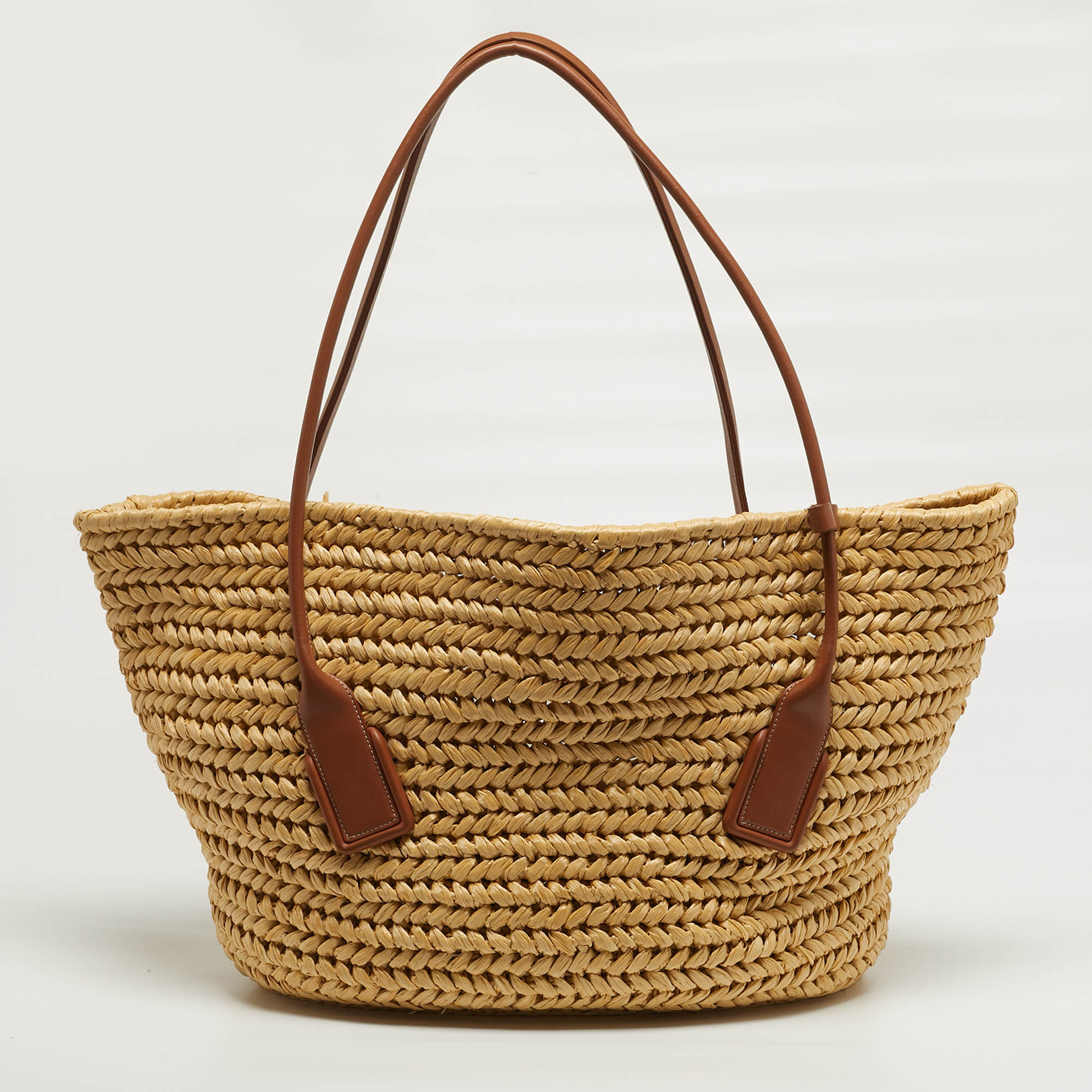 

Bottega Veneta Acro Cream/Brown Leather and Raffia Tote