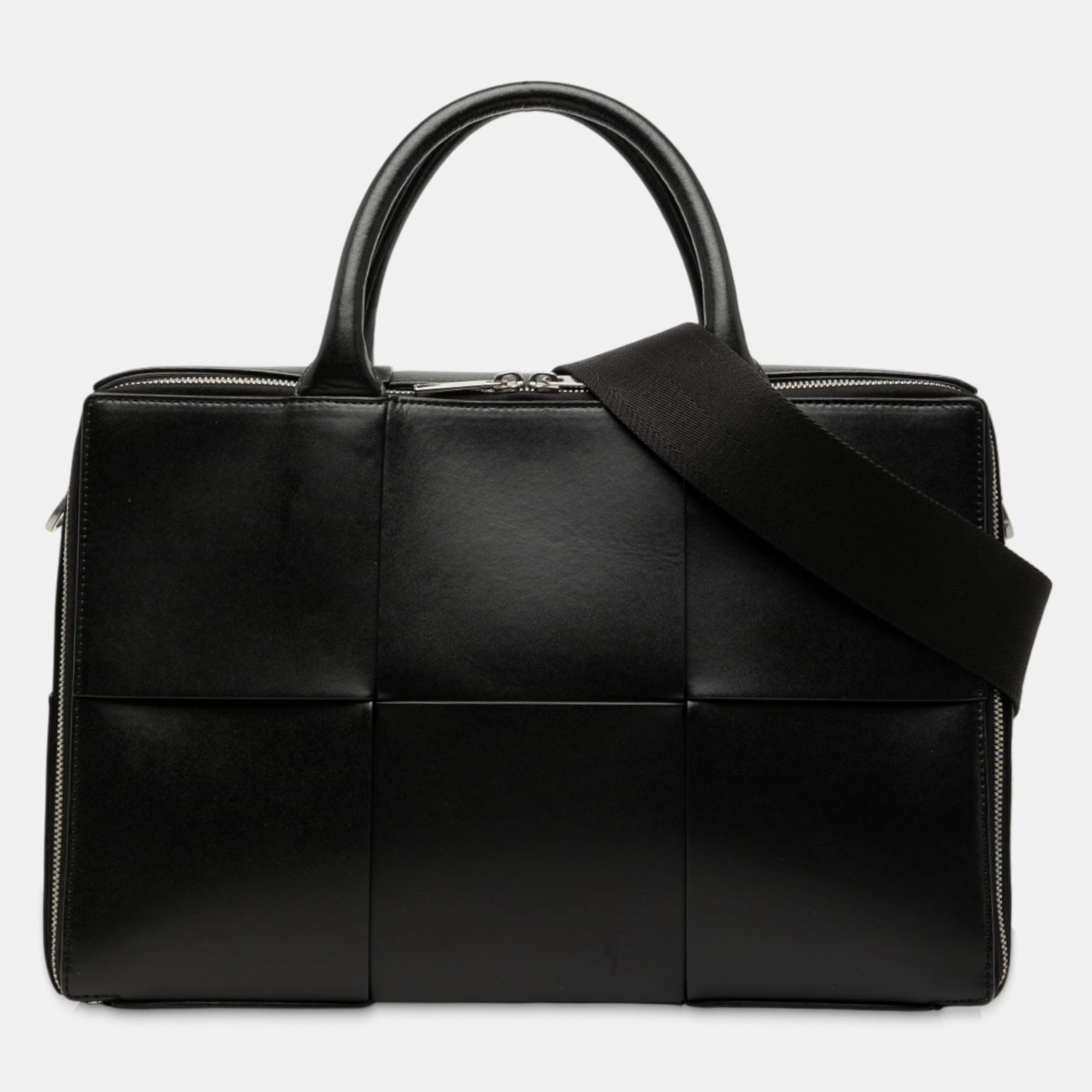 

Bottega Veneta Black Calfskin Maxi Intrecciato Arco Briefcase