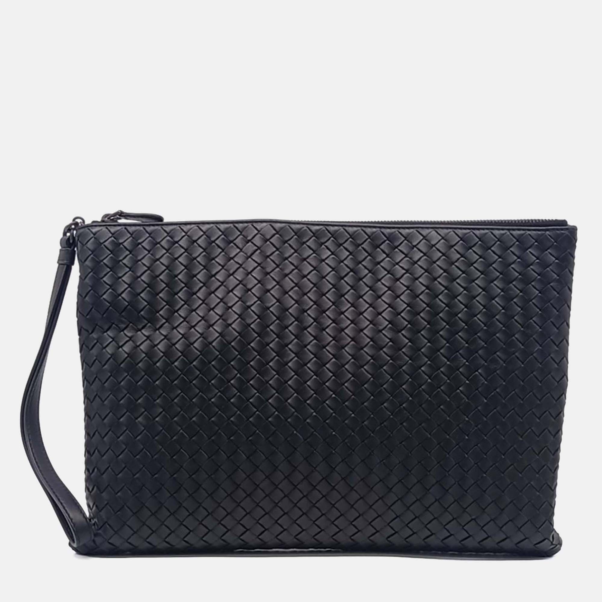 

Bottega Veneta Black Leather Mesh Clutch