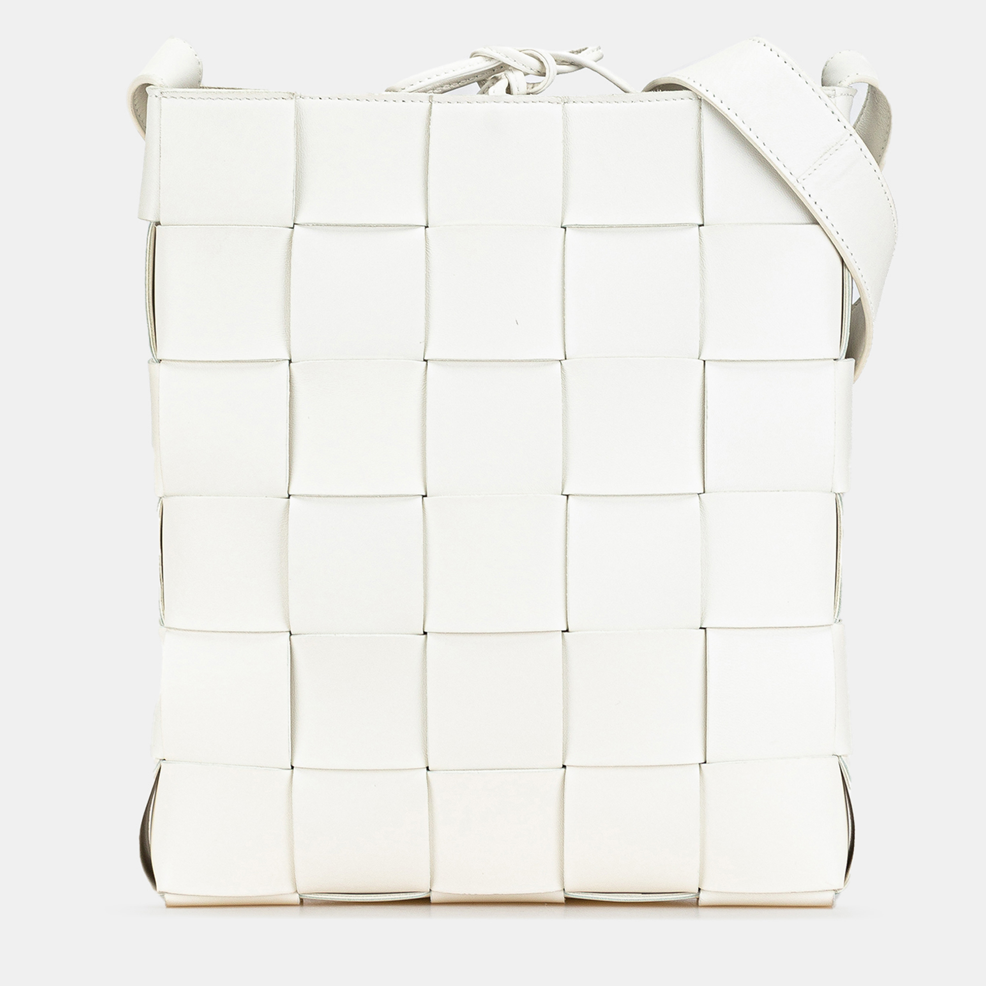 

Bottega Veneta White Nappa Intrecciato Cassette Messenger
