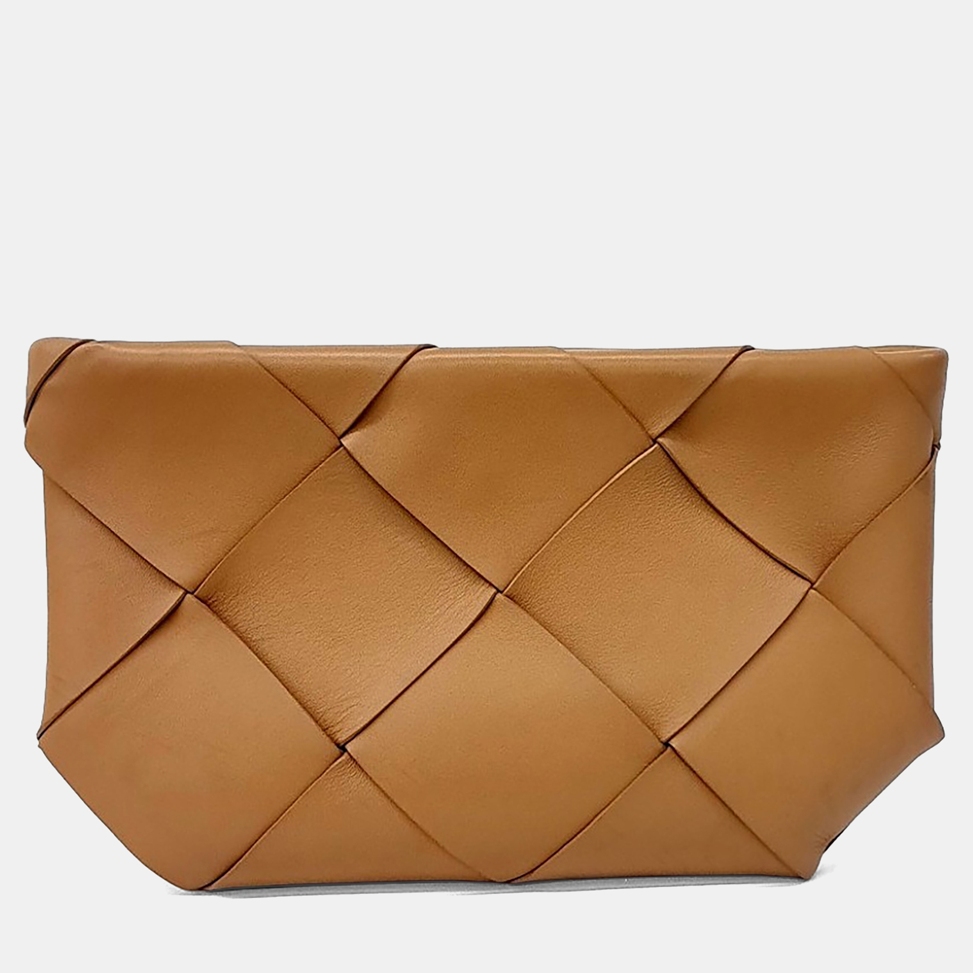

Bottega Veneta Brown Leather clutch