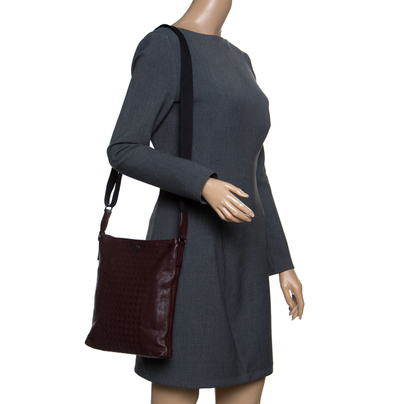 

Bottega Veneta Burgundy Intrecciato Leather Crossbody Bag