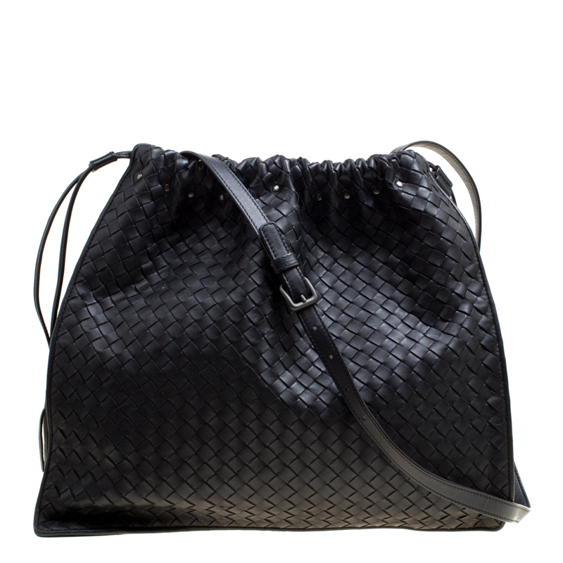 Bottega Veneta Black Intrecciato Nappa Leather Drawstring Shoulder Bag ...