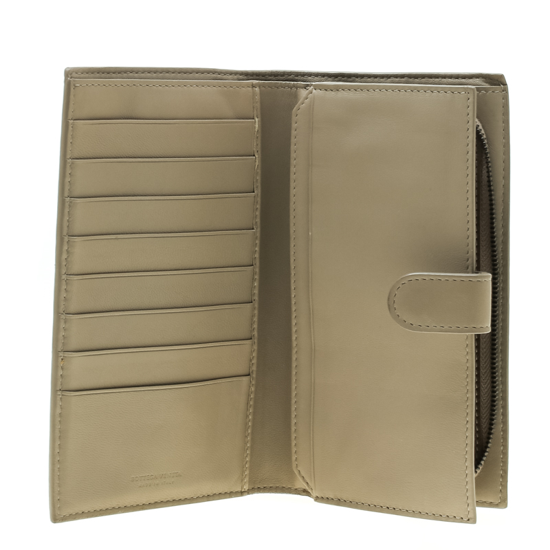 

Bottega Veneta Beige Intrecciato Leather Continental Wallet