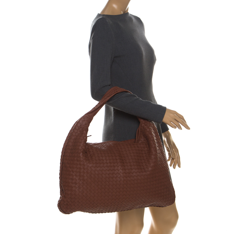 

Bottega Veneta Brown Intrecciato Leather Maxi Veneta Hobo