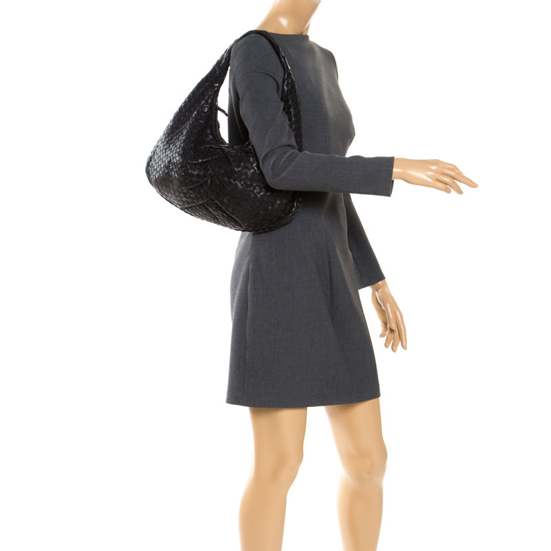 

Bottega Veneta Black Intrecciato Leather Pleated  Veneta Hobo