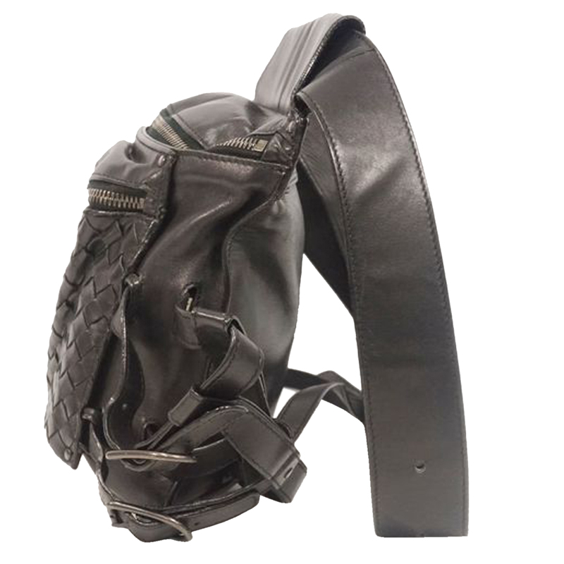 

Bottega Veneta Black Intrecciato Leather Belt Bag