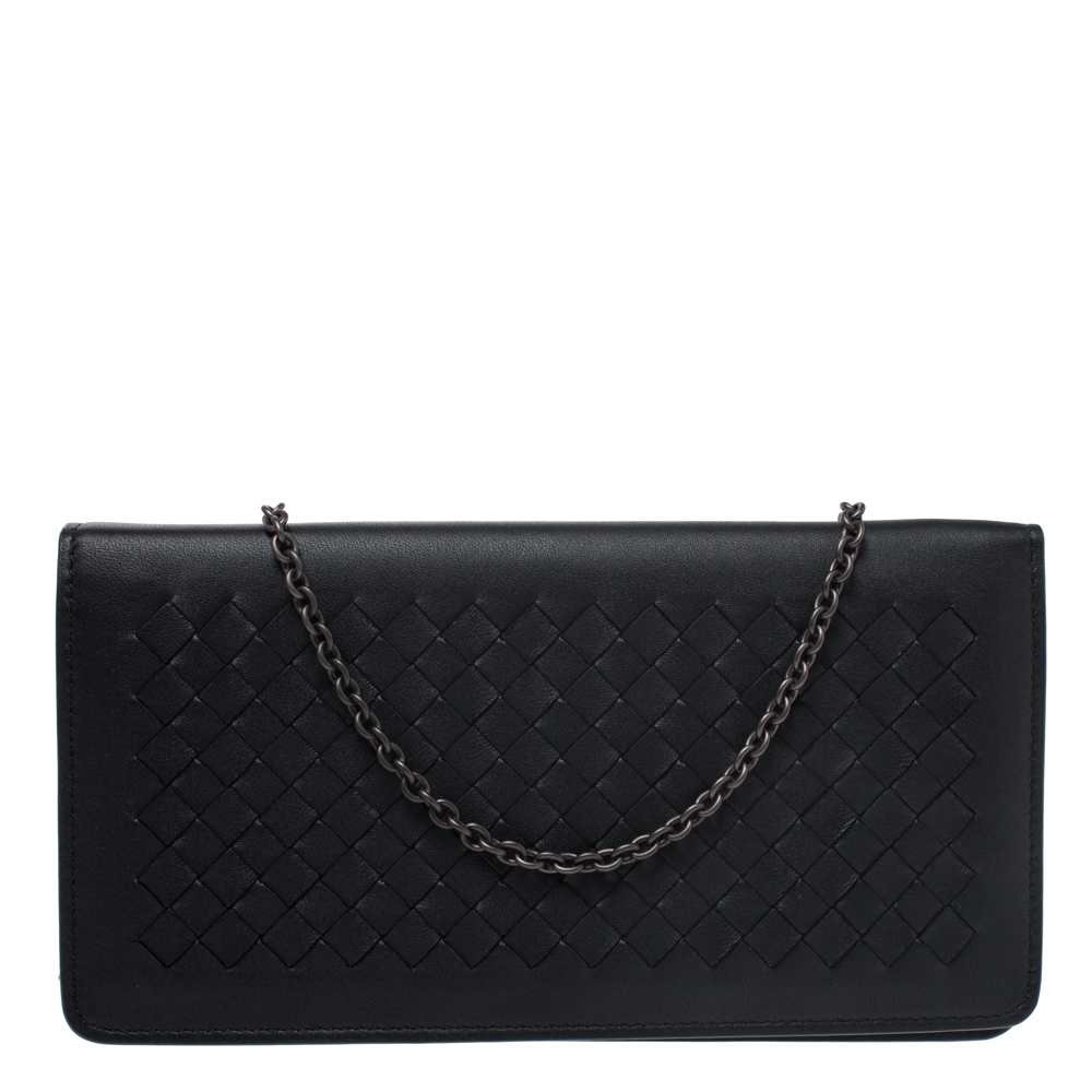 bottega veneta clutch with chain