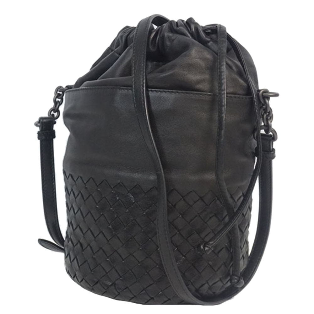 

Bottega Veneta Black Intrecciato Leather Bucket Bag