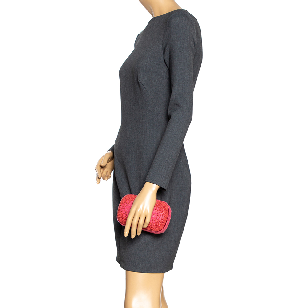 

Bottega Veneta Pink Embroidered Woven Leather Knot Clutch