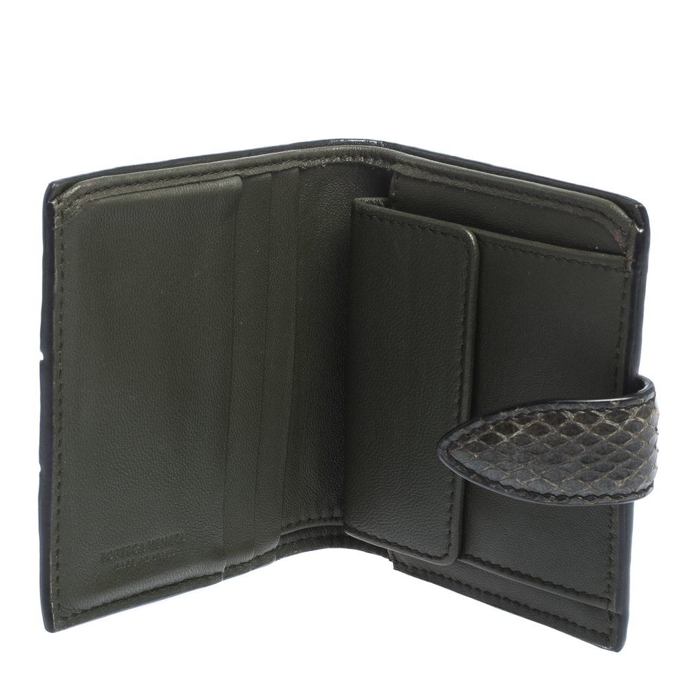 

Bottega Veneta Green Snakeskin Flap French Wallet