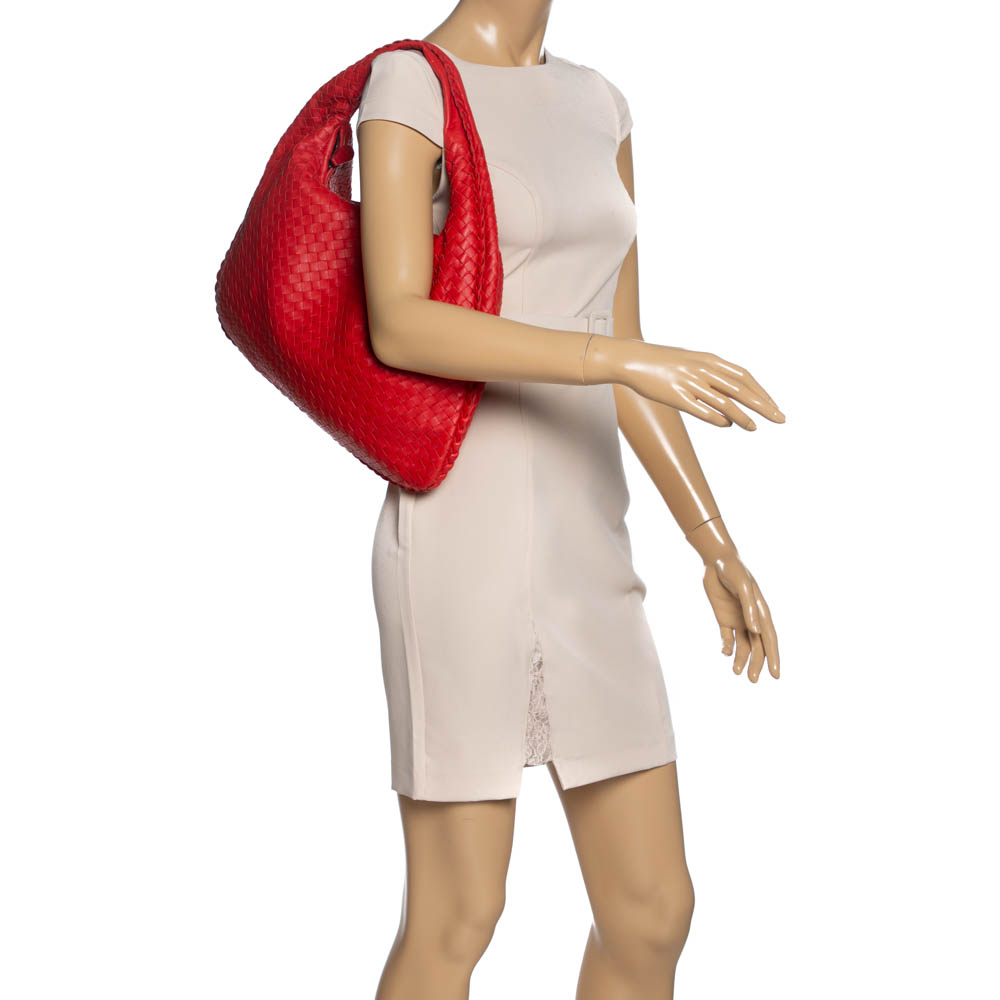 

Bottega Veneta Crimson Red Intrecciato Leather Large Veneta Hobo