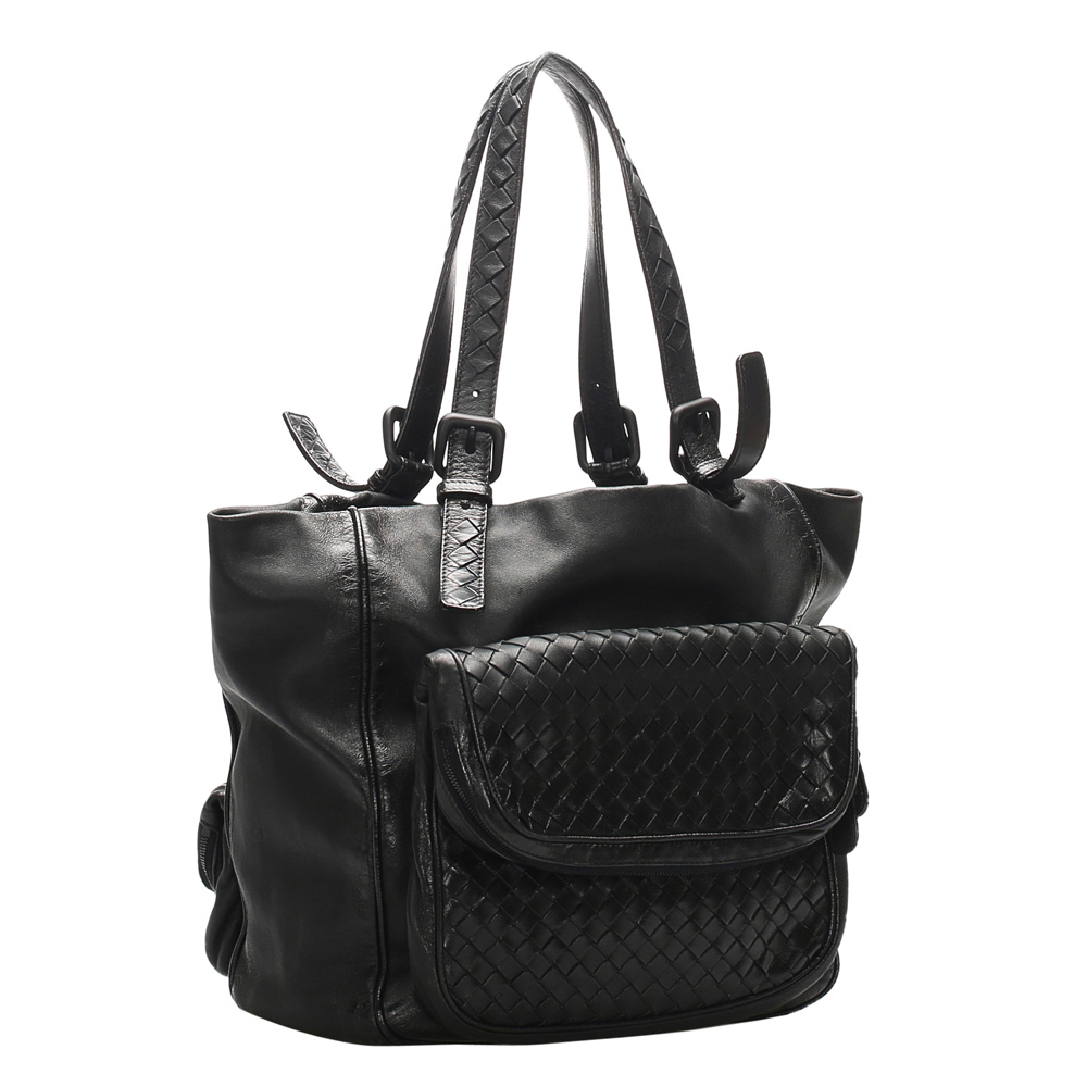 

Bottega Veneta Black Intrecciato Leather Scarabee Bag