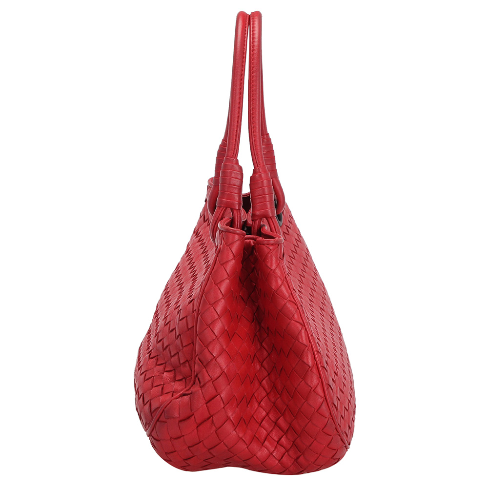 

Bottega Veneta Red Intrecciato Leather Shoulder Bag