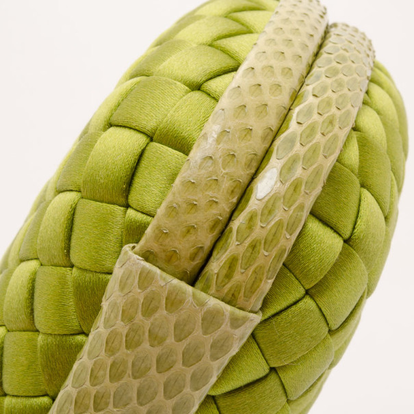 Bottega Veneta Intrecciato Knot Clutch in Mint Green Silk — UFO No