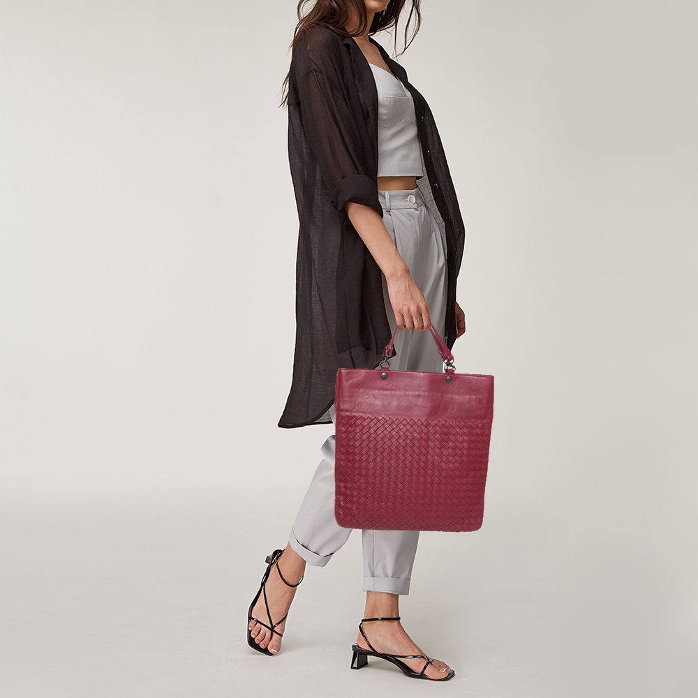 

Bottega Veneta Red Intrecciato Leather Slim Tote