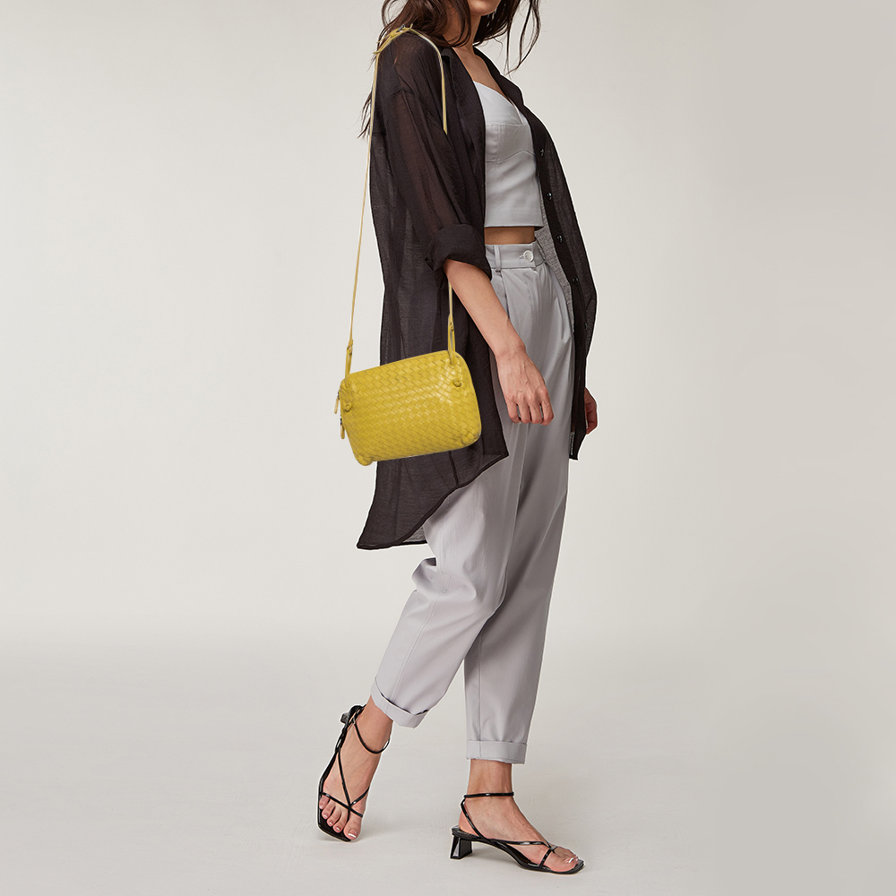 

Bottega Veneta Yellow Intrecciato Leather Nodini Crossbody Bag