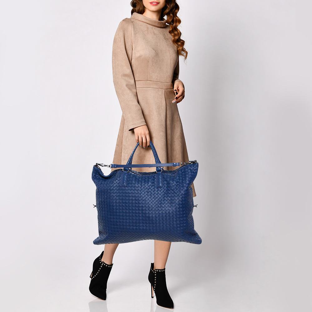 

Bottega Veneta Blue Intrecciato Nappa Leather Maxi Convertible Tote