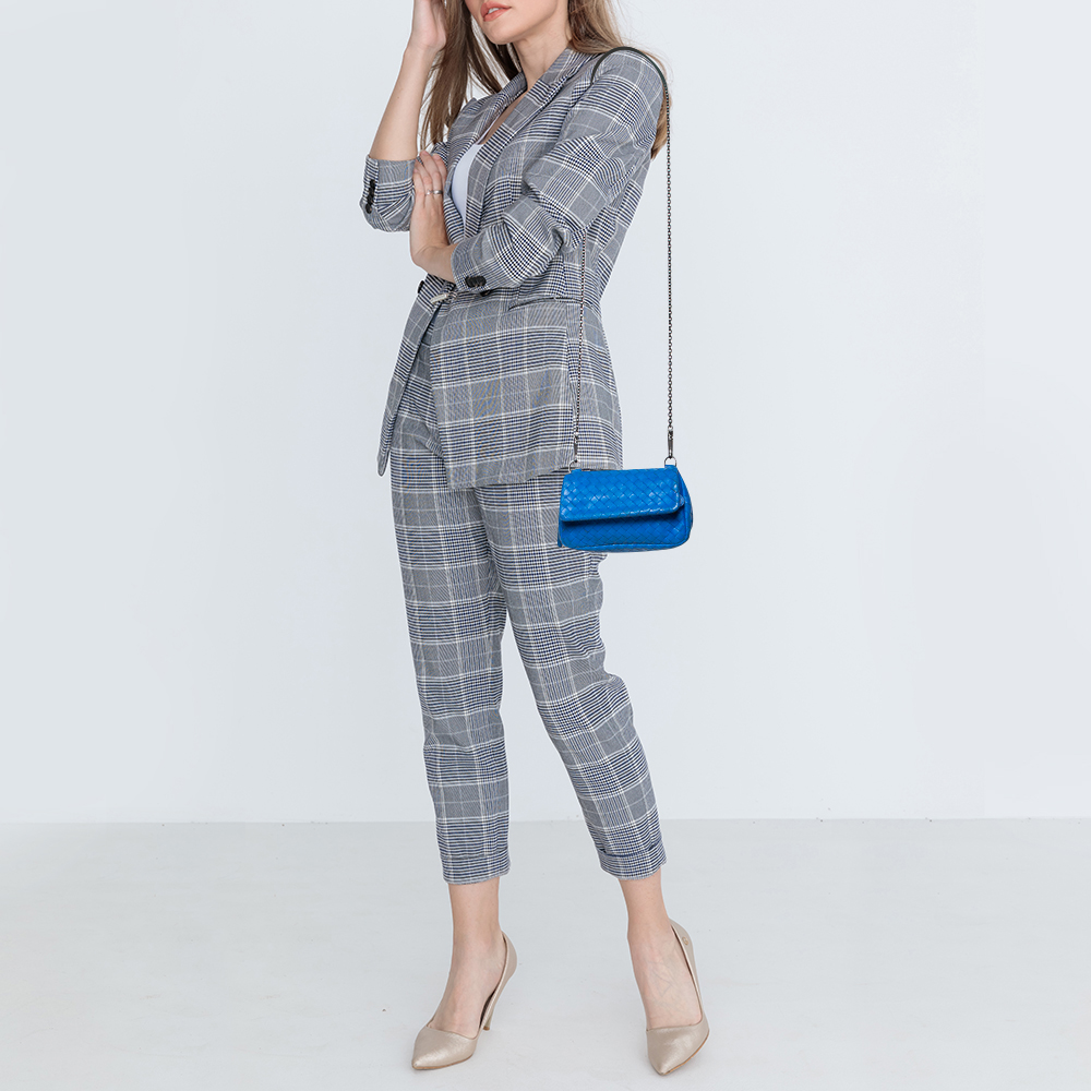 

Bottega Veneta Blue Intrecciato Leather Flap Chain Crossbody Bag