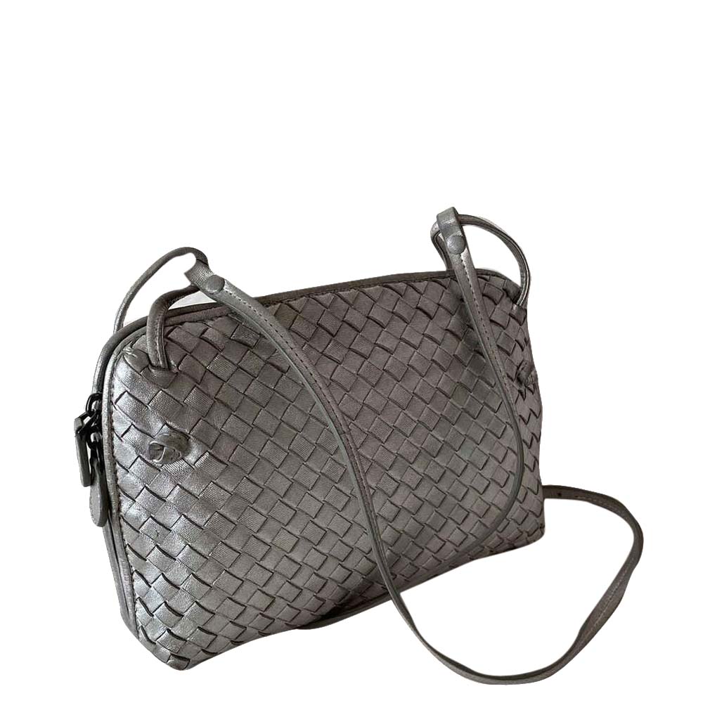 

Bottega Veneta Metallic Grey Intrecciato Leather Nodini Crossbody Bag