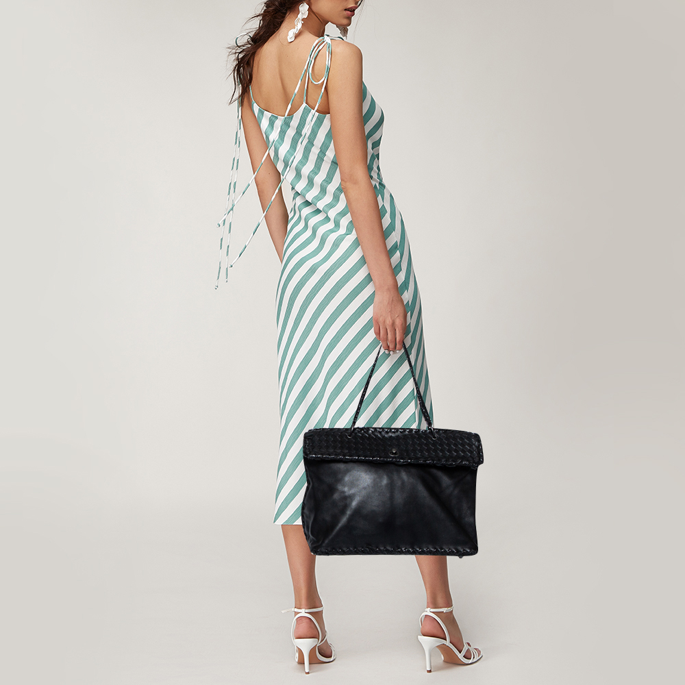 

Bottega Veneta Black Intrecciato Leather Top Handle Bag