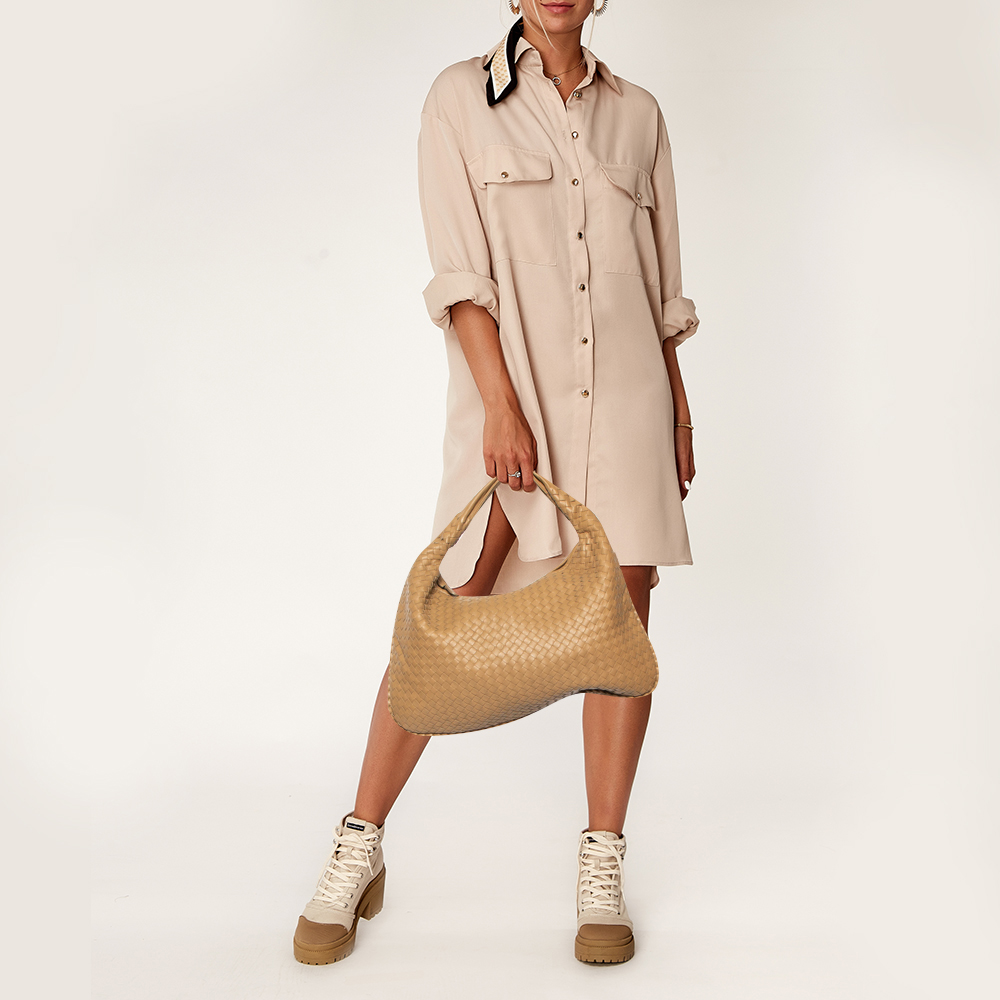 

Bottega Veneta Beige Intrecciato Leather Veneta Hobo
