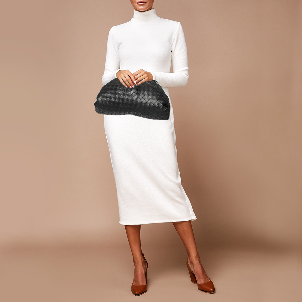

Bottega Veneta Black Intrecciato Leather Large The Pouch Clutch