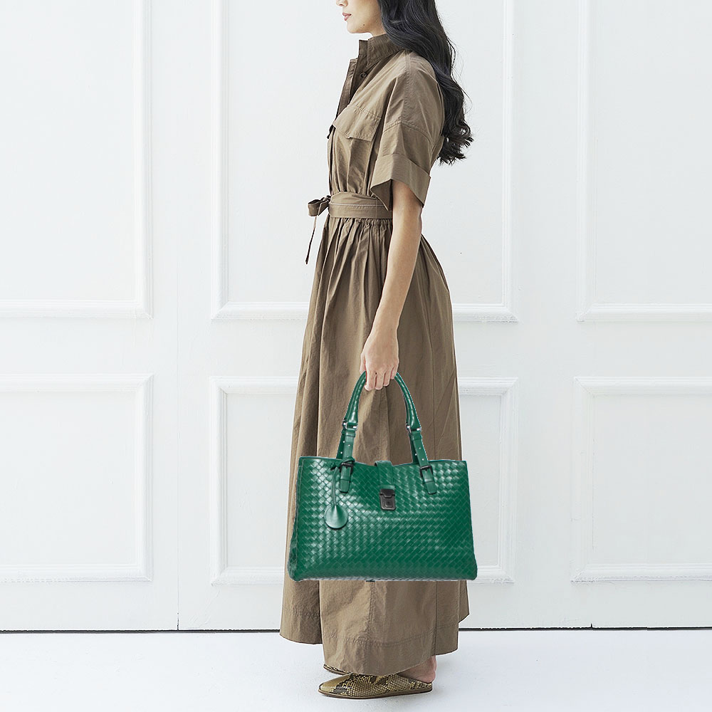 

Bottega Veneta Green Intrecciato Leather Medium Roma Tote