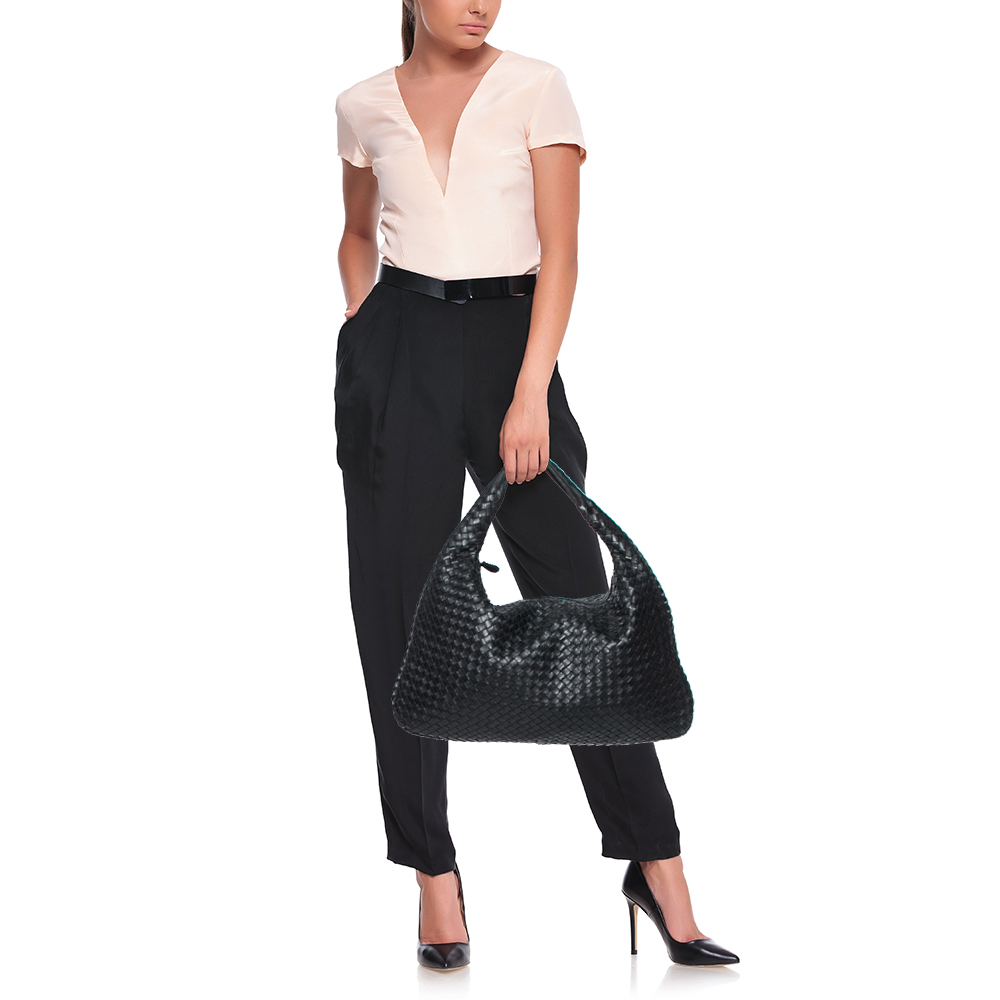 

Bottega Veneta Black Intrecciato Leather Medium Veneta Hobo