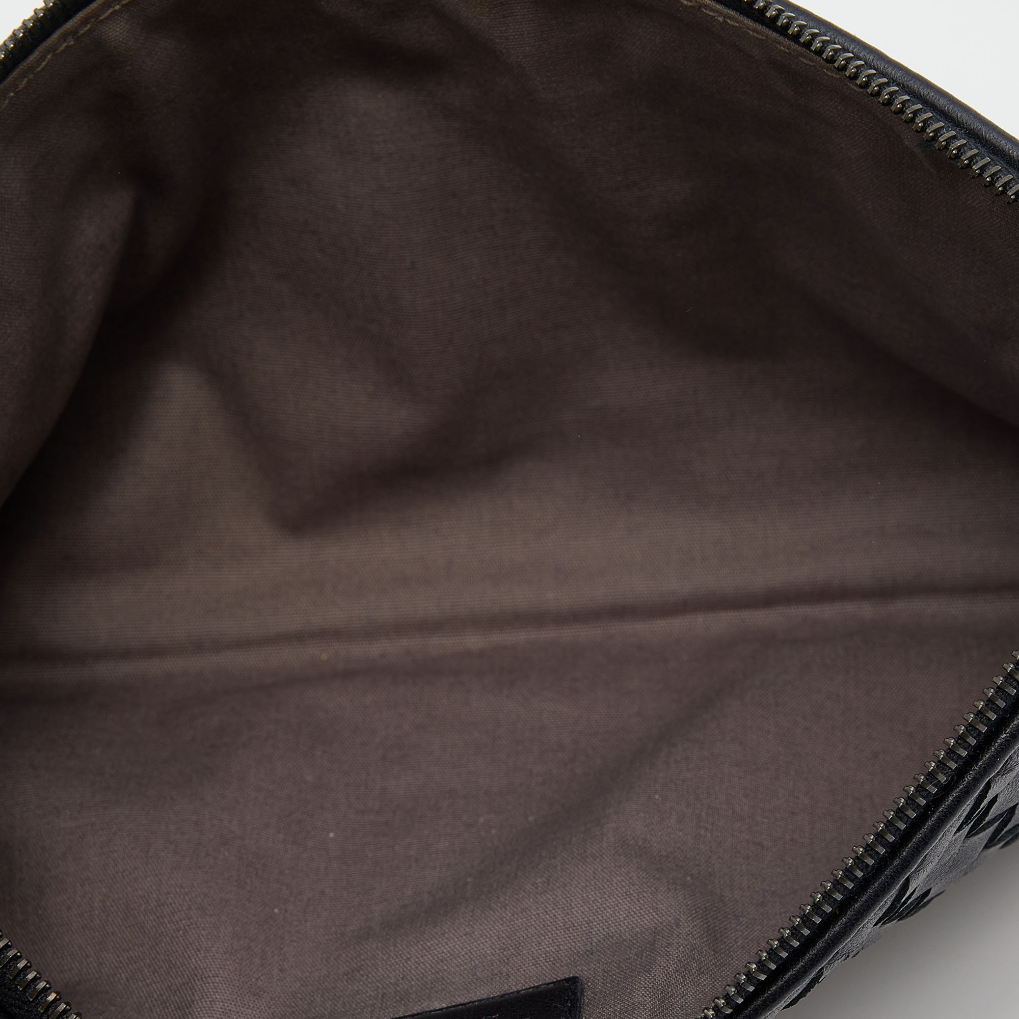 

Bottega Veneta Black Intrecciato Leather Clutch