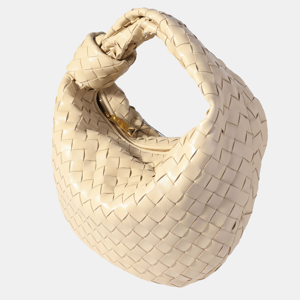 

Bottega Veneta White Intrecciato Leather Jodie Hobo Bag