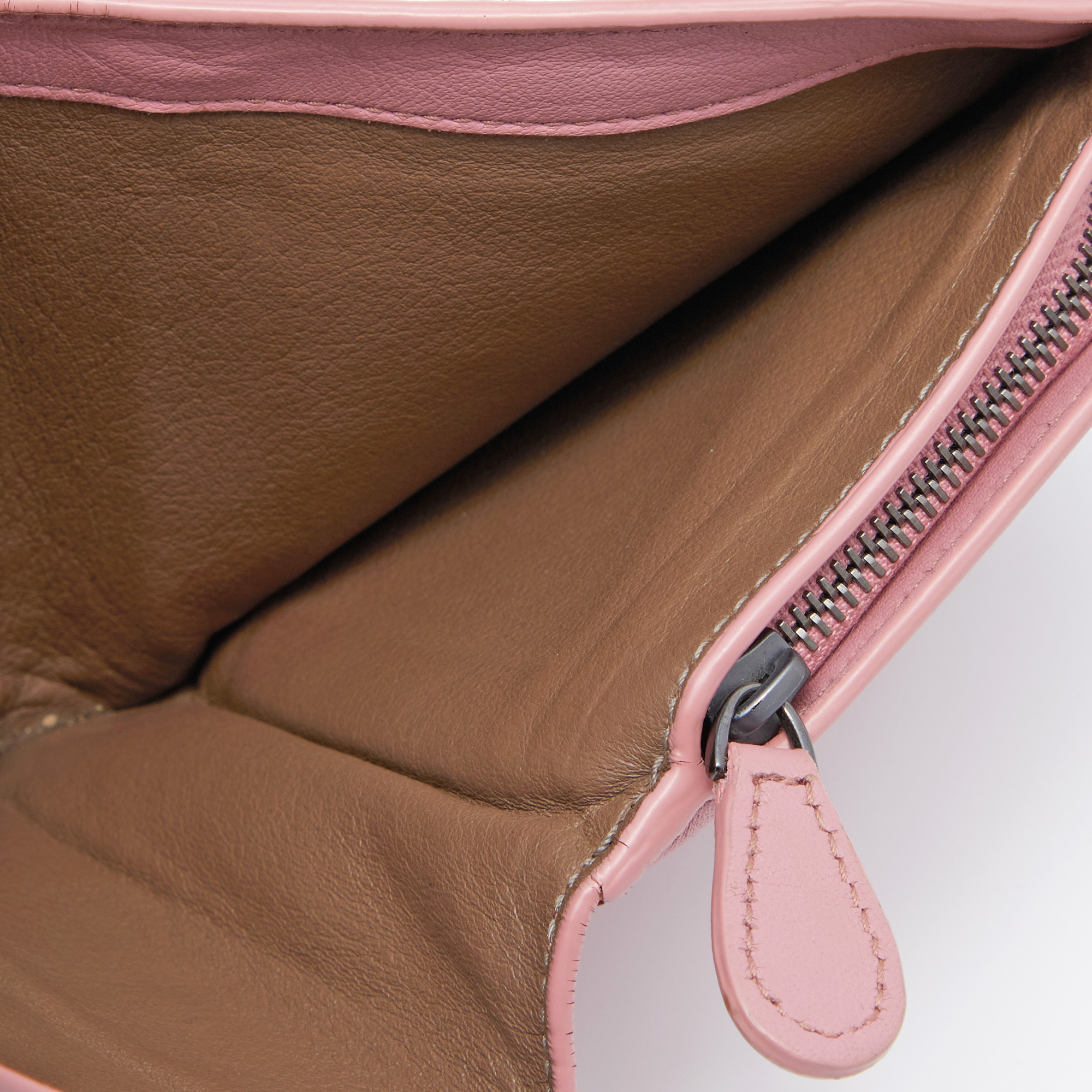 

Bottega Veneta Pink Intrecciato Leather Compact Wallet