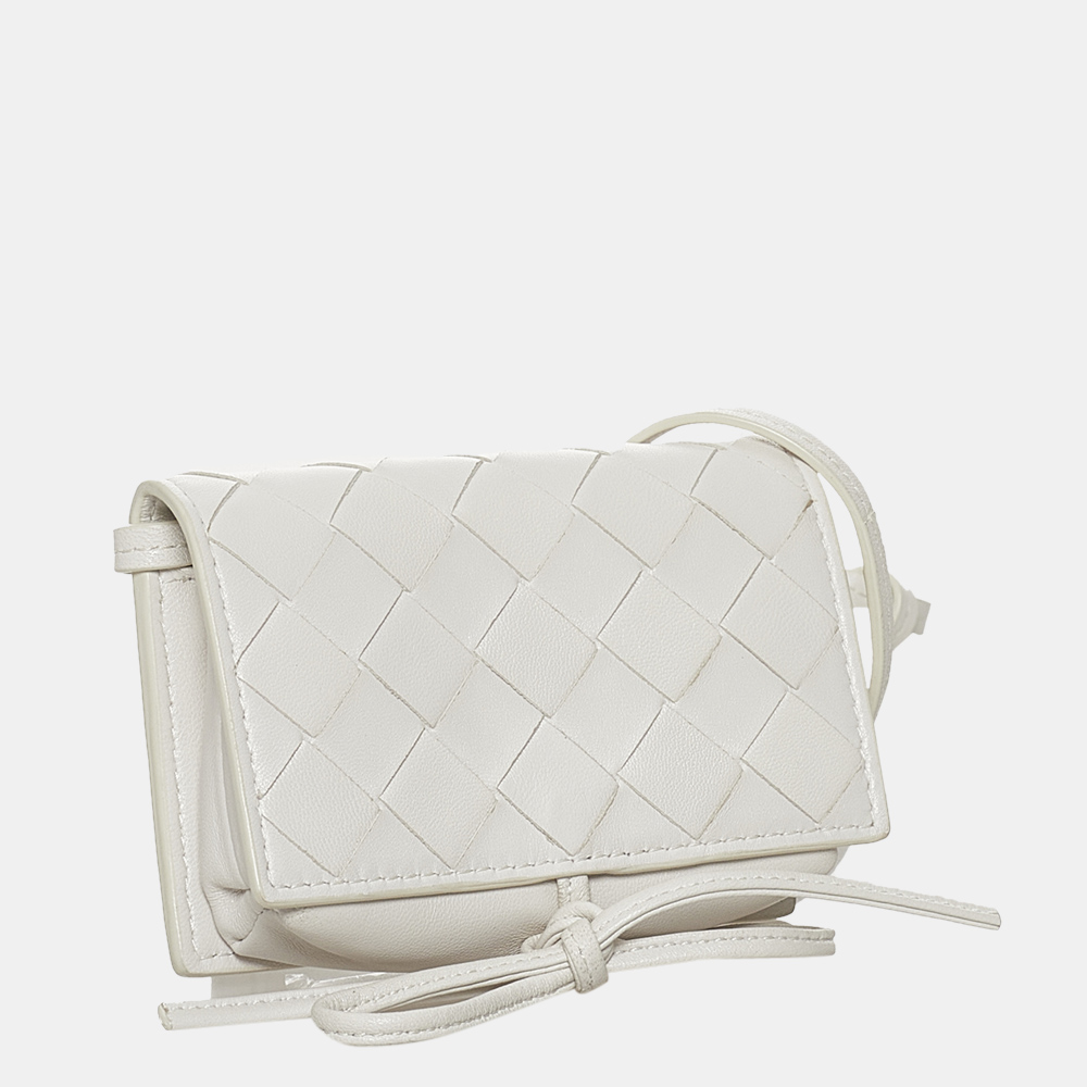

Bottega Veneta White Intrecciato Leather Crossbody Bag