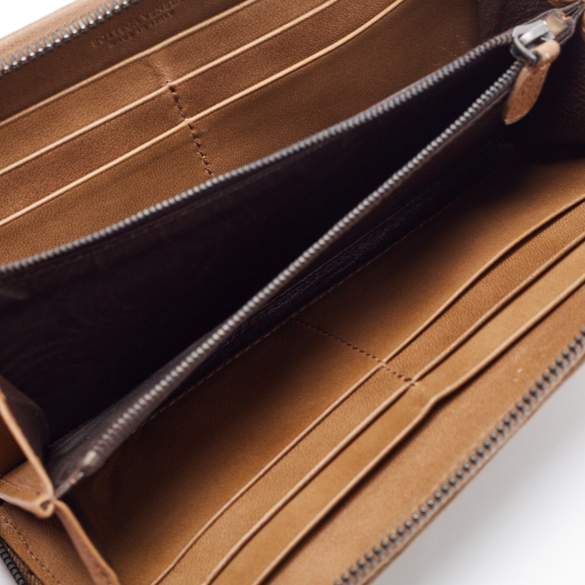 

Bottega Veneta Brown Intrecciato Leather Zip Around Wallet