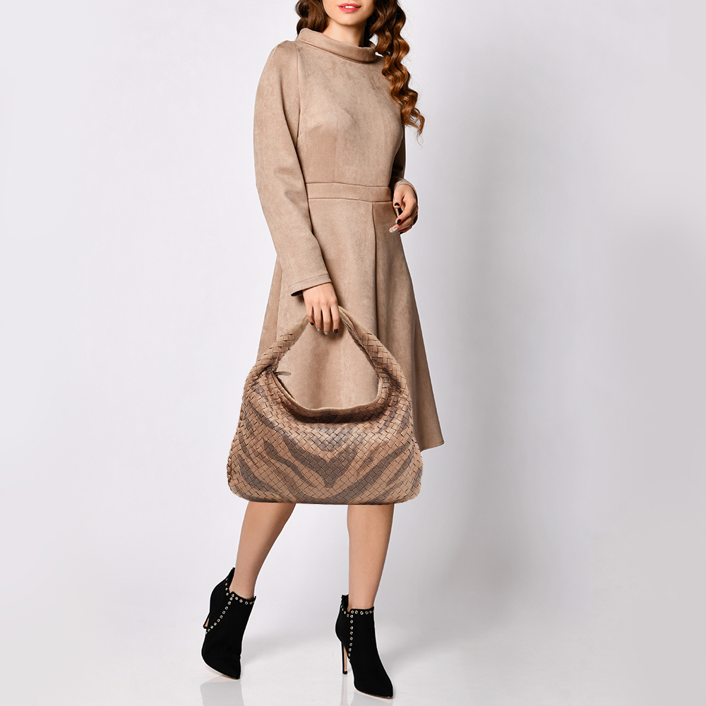 

Bottega Veneta Beige Intrecciato Leather Hobo