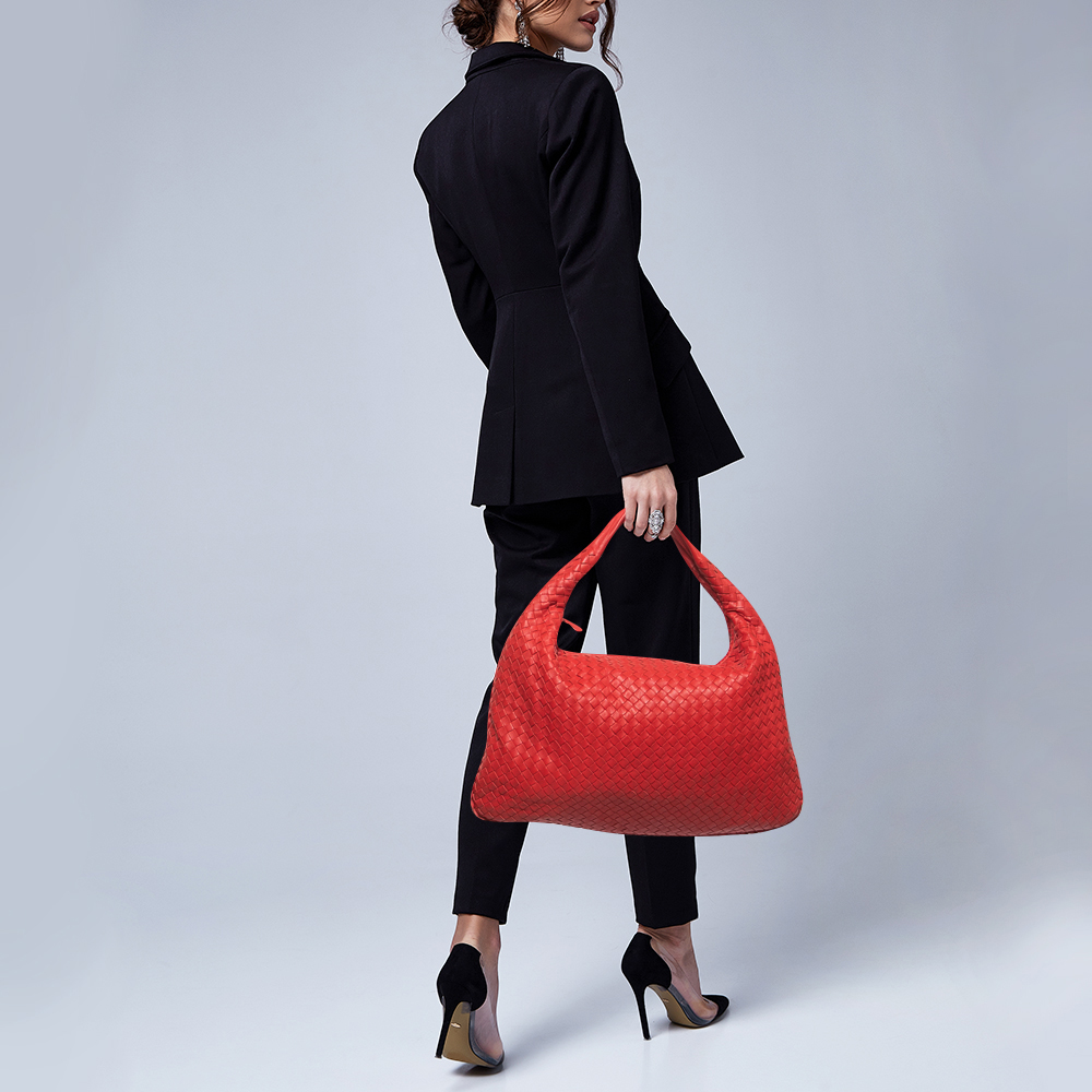 

Bottega Veneta Crimson Red Intrecciato Leather Large Veneta Hobo