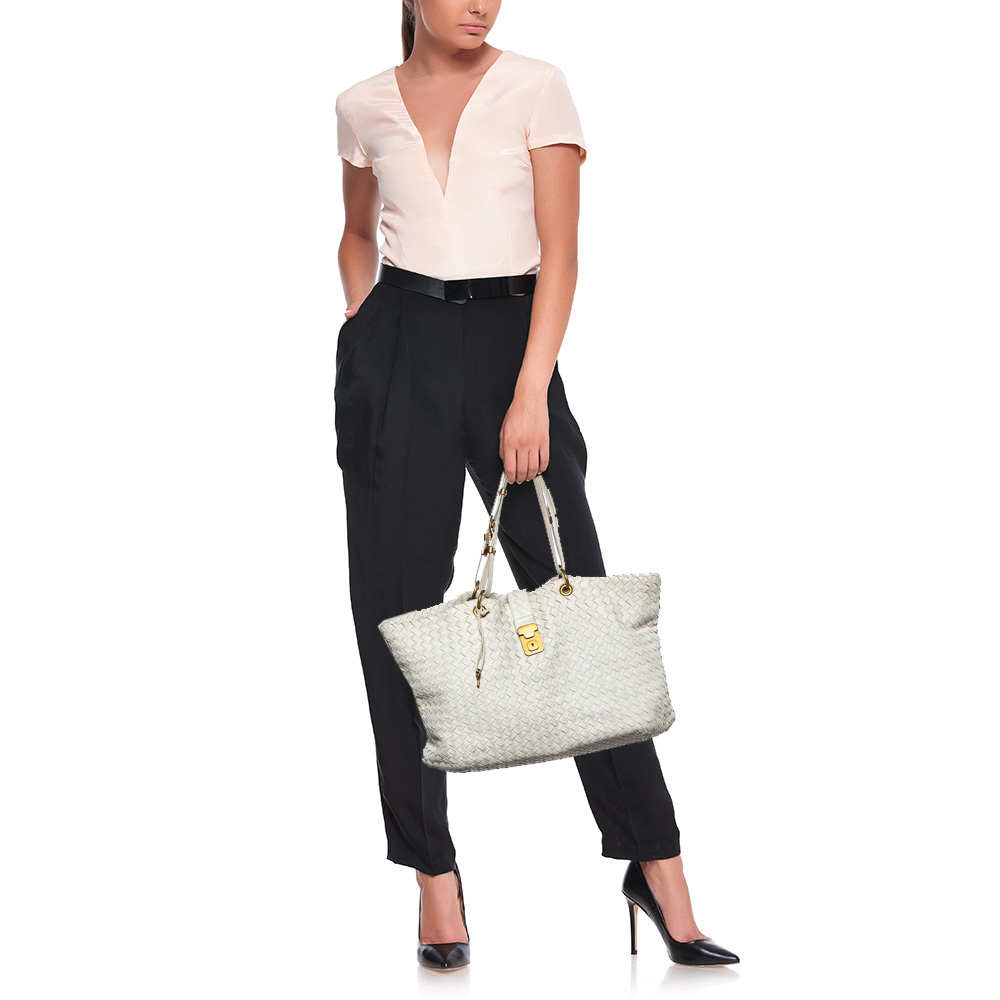 

Bottega Veneta Off White Intrecciato Leather Tote
